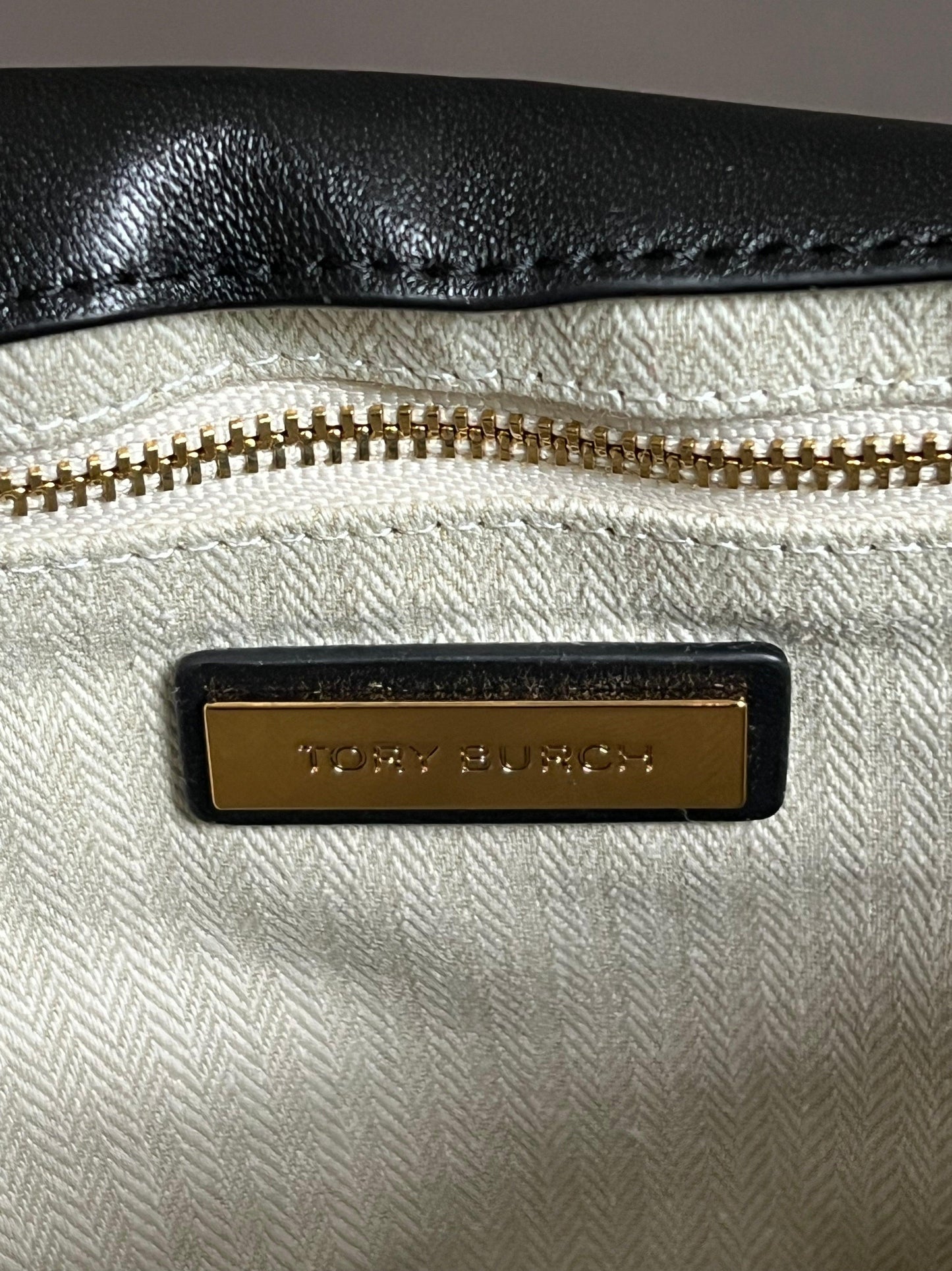 Tory Burch Kira Chevron Convertible Shoulder Bag