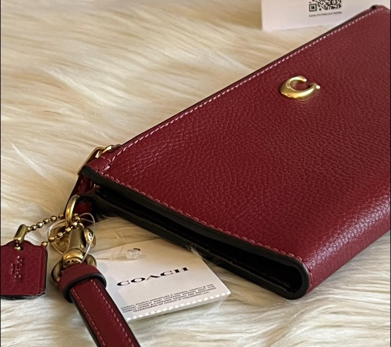 Coach Women’s Double Zip Wallet