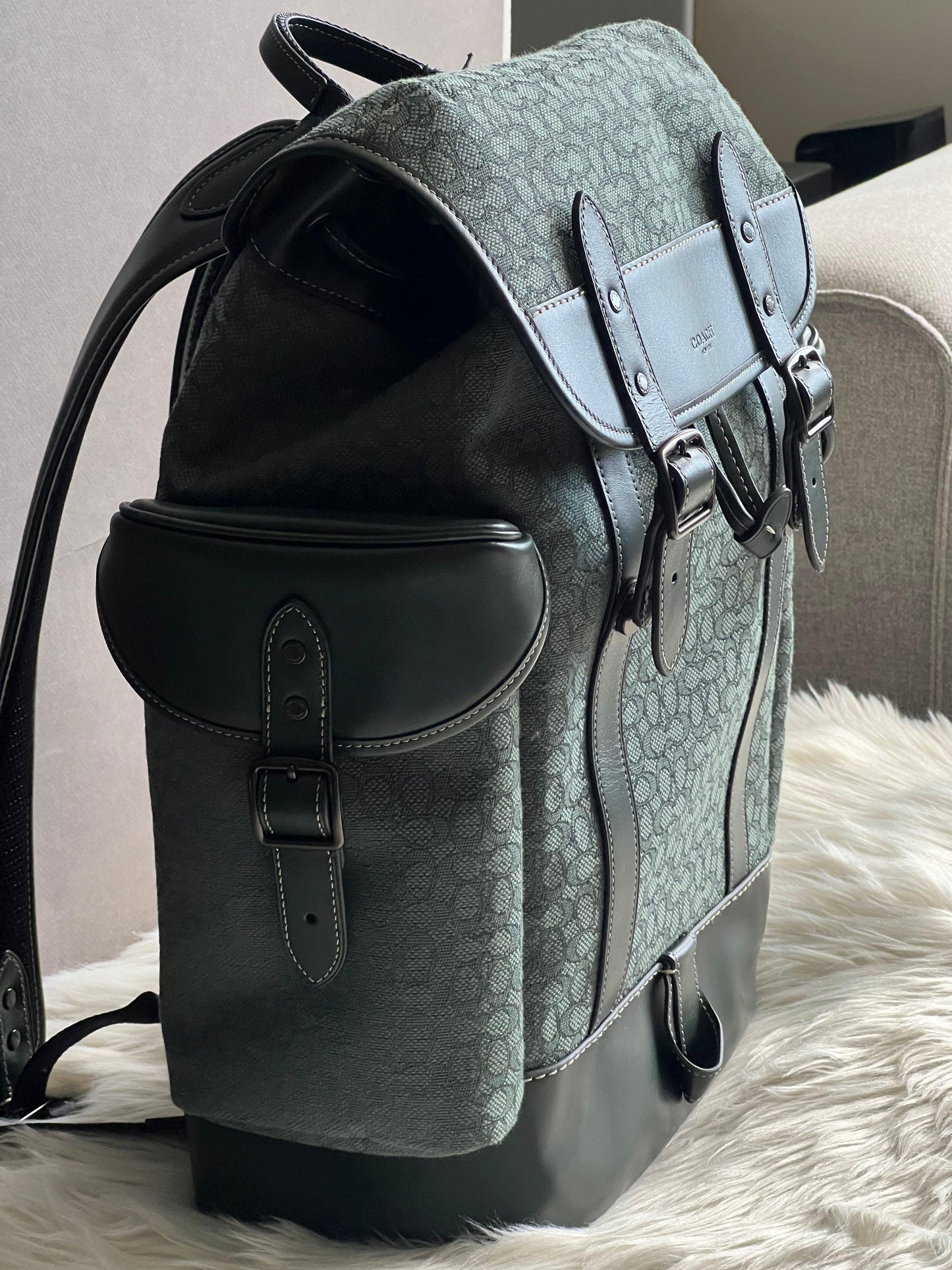 Coach Hitch Backpack in Micro Signature Jacquard