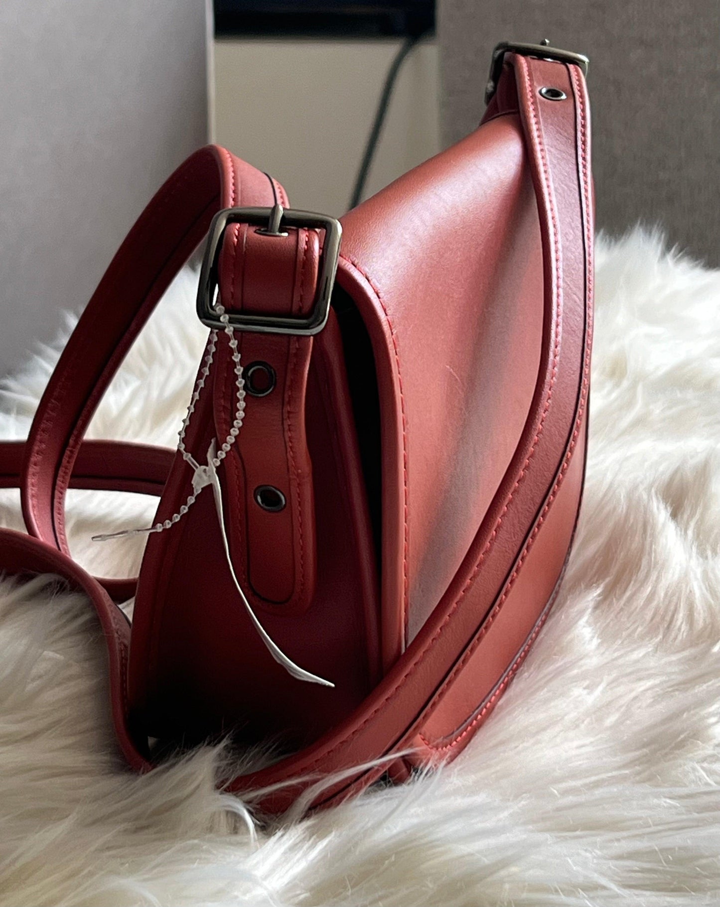 Coach Saddle 18