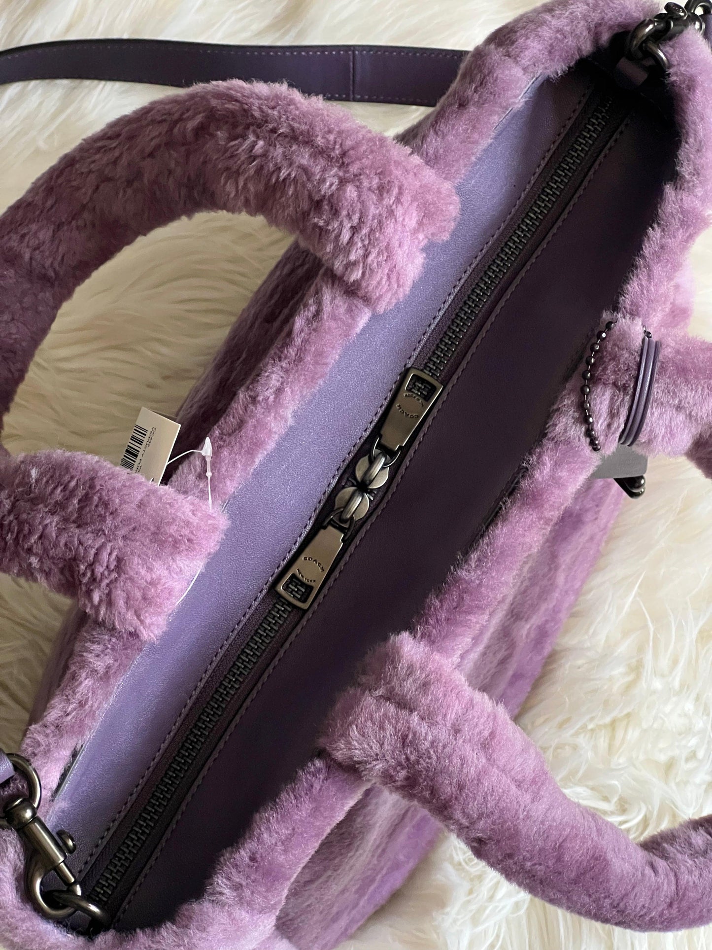Coach Tote 28 in Signature Shearling