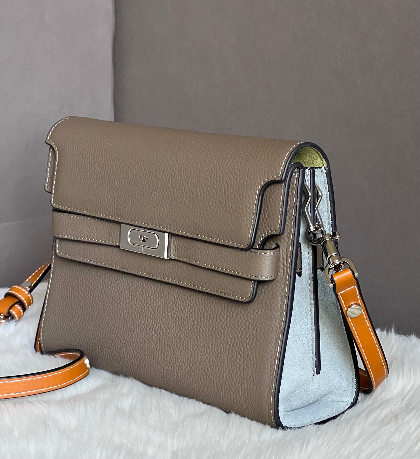 Tory Burch Lee Radziwill Pebbled Shoulder Bag