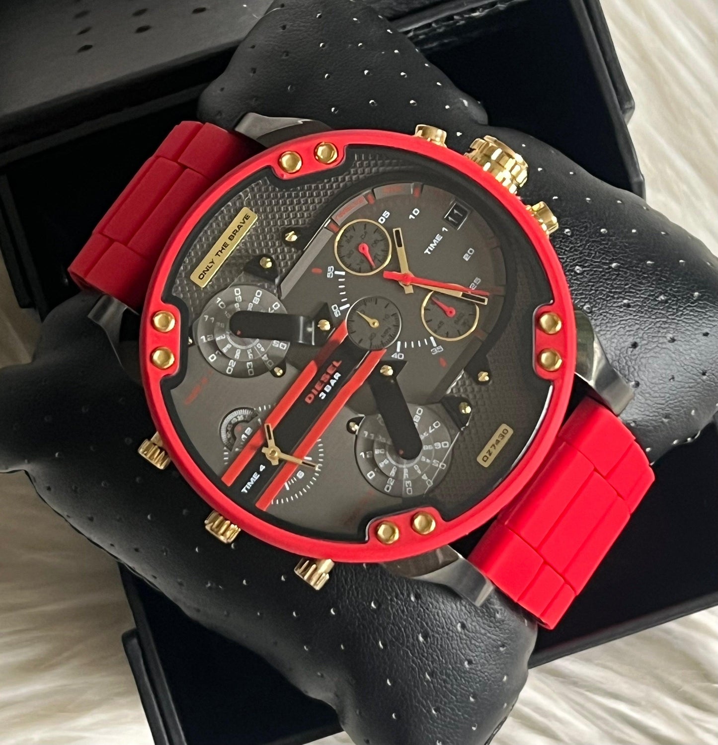 Diesel Men’s Mr. Daddy 2.0 Chronograph Red Stainless Steel and Silicone Watch