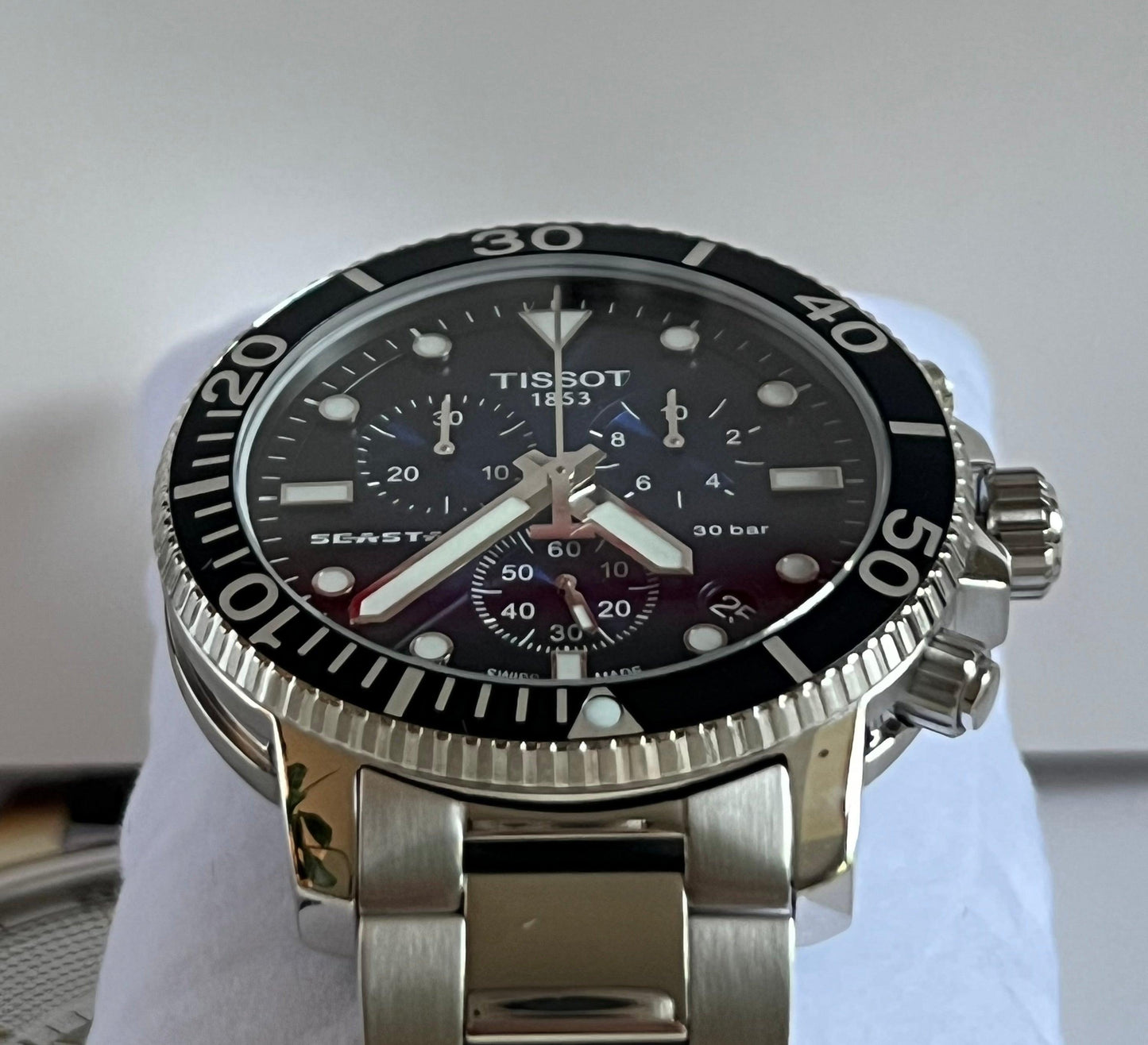 Tissot Men’s Seastar 1000 Quartz Chronograph Watch