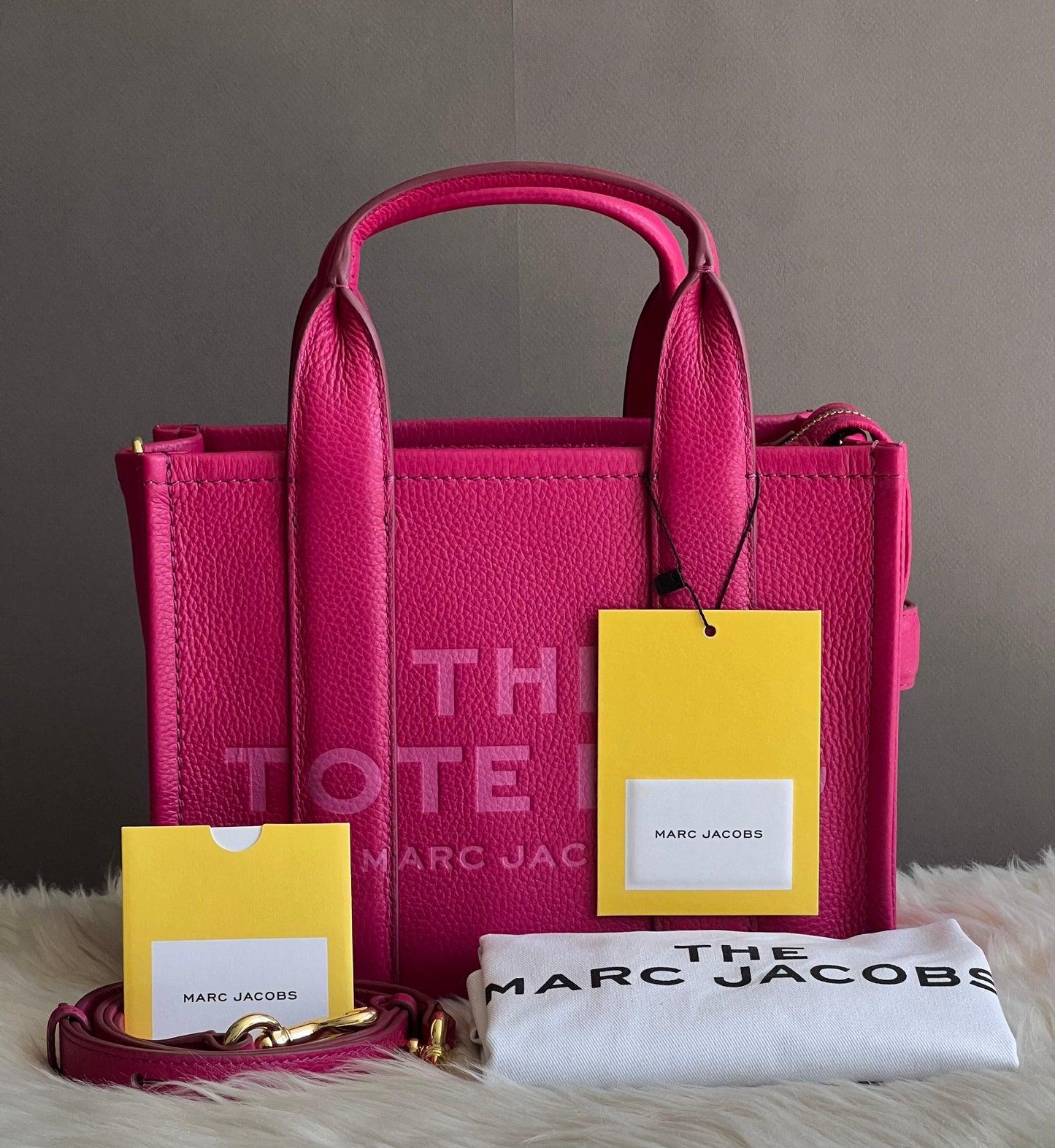 Marc Jacobs The Leather Small Tote Bag