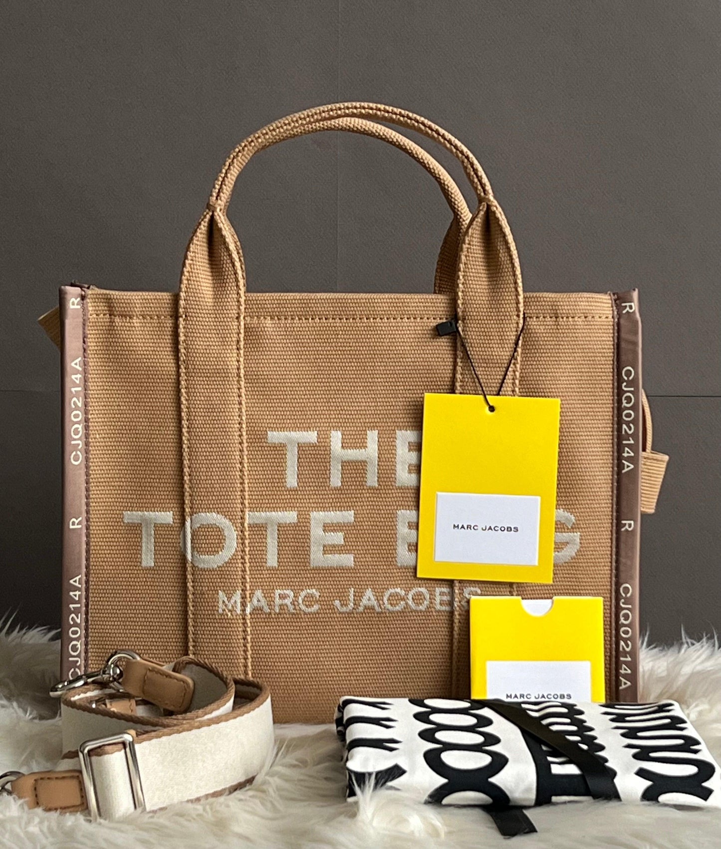 Marc Jacobs The Jacquard Medium Tote Bag