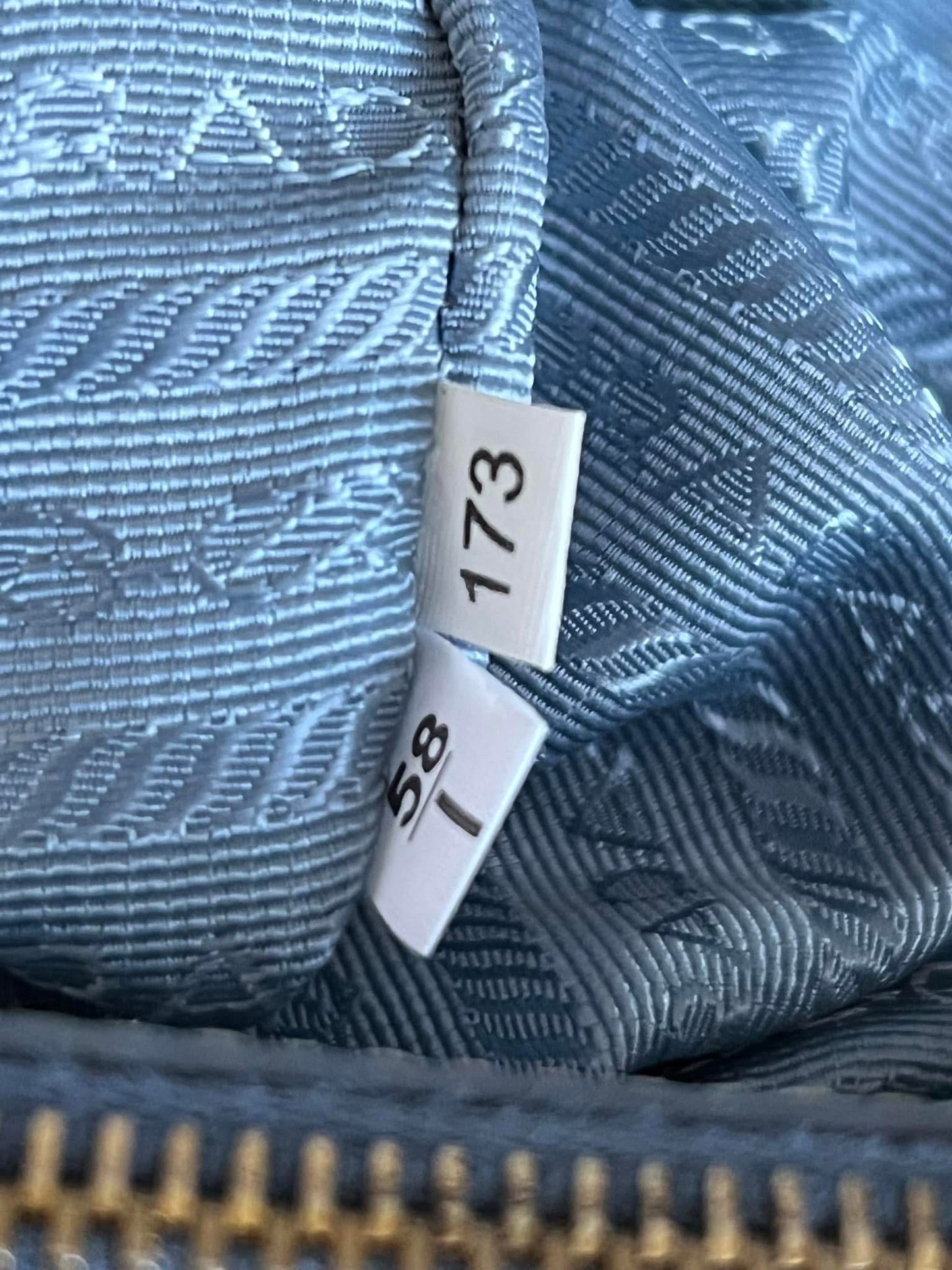 Prada Saffiano Lux Medium Galleria Zip Tote