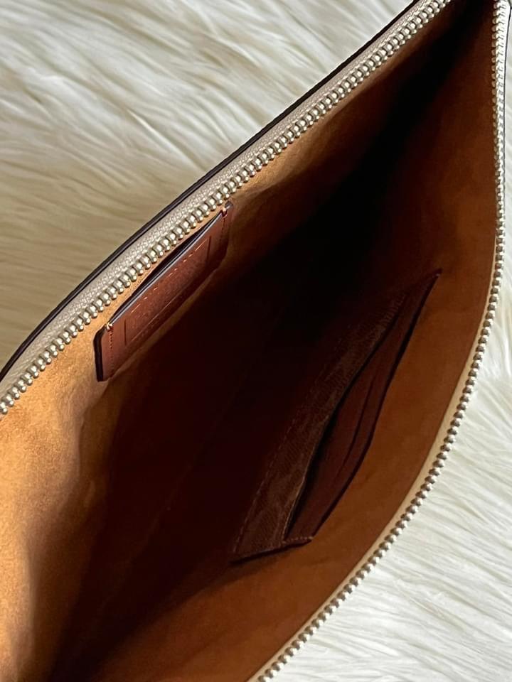 Coach Pouch Wristlet In Crossgrain Leather With Signature Canvas Interior