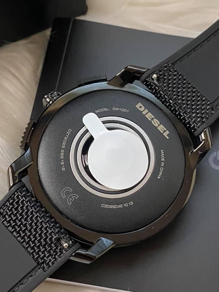 Diesel On Men’s Axial Gen 5 Heart Rate Touchscreen Smartwatch Black Nylon