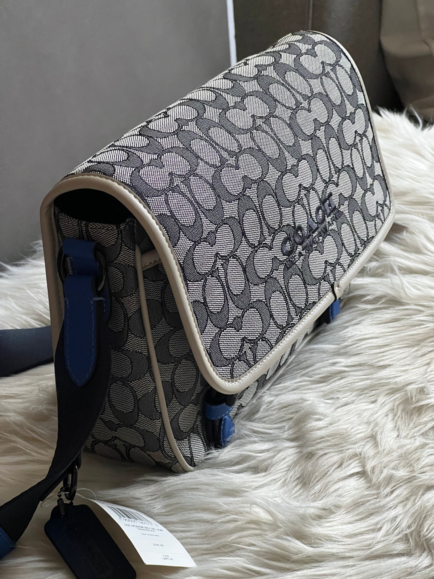 Coach League Messenger Bag in Signature
