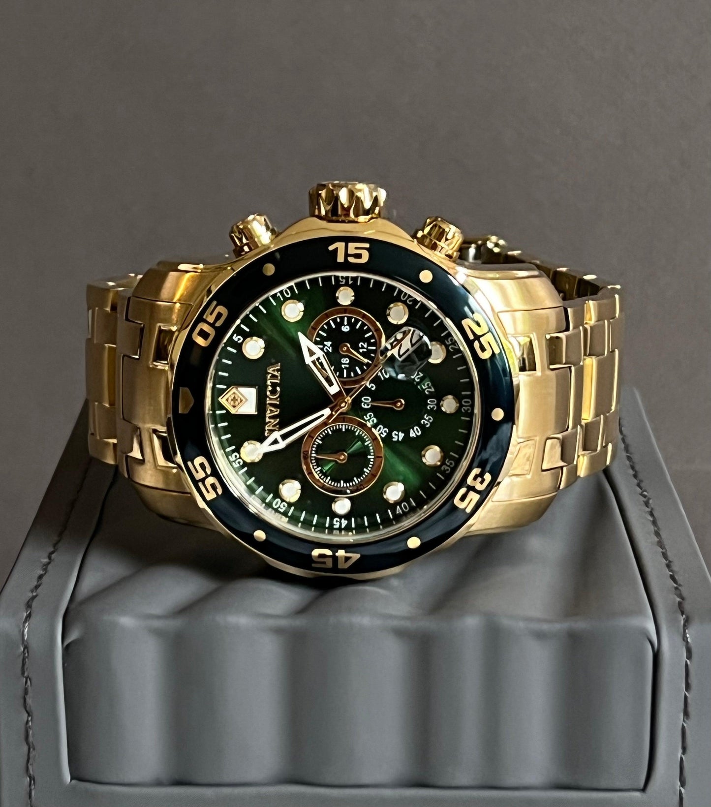 Invicta Pro Diver Scuba Men’s Watch