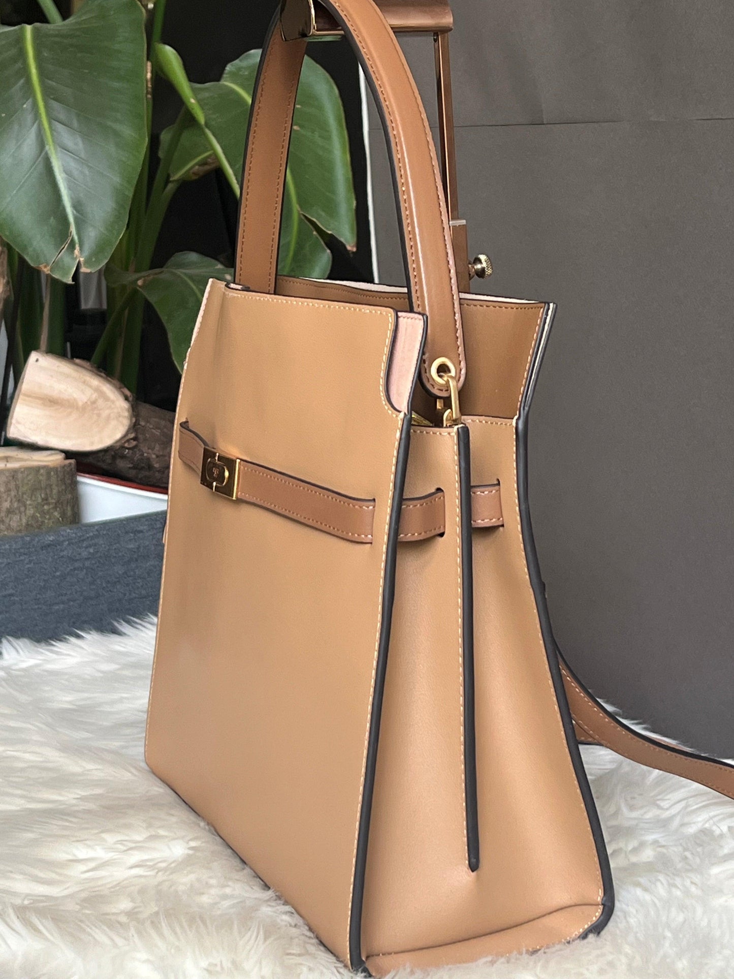 Tory Burch Lee Radziwill Double Bag