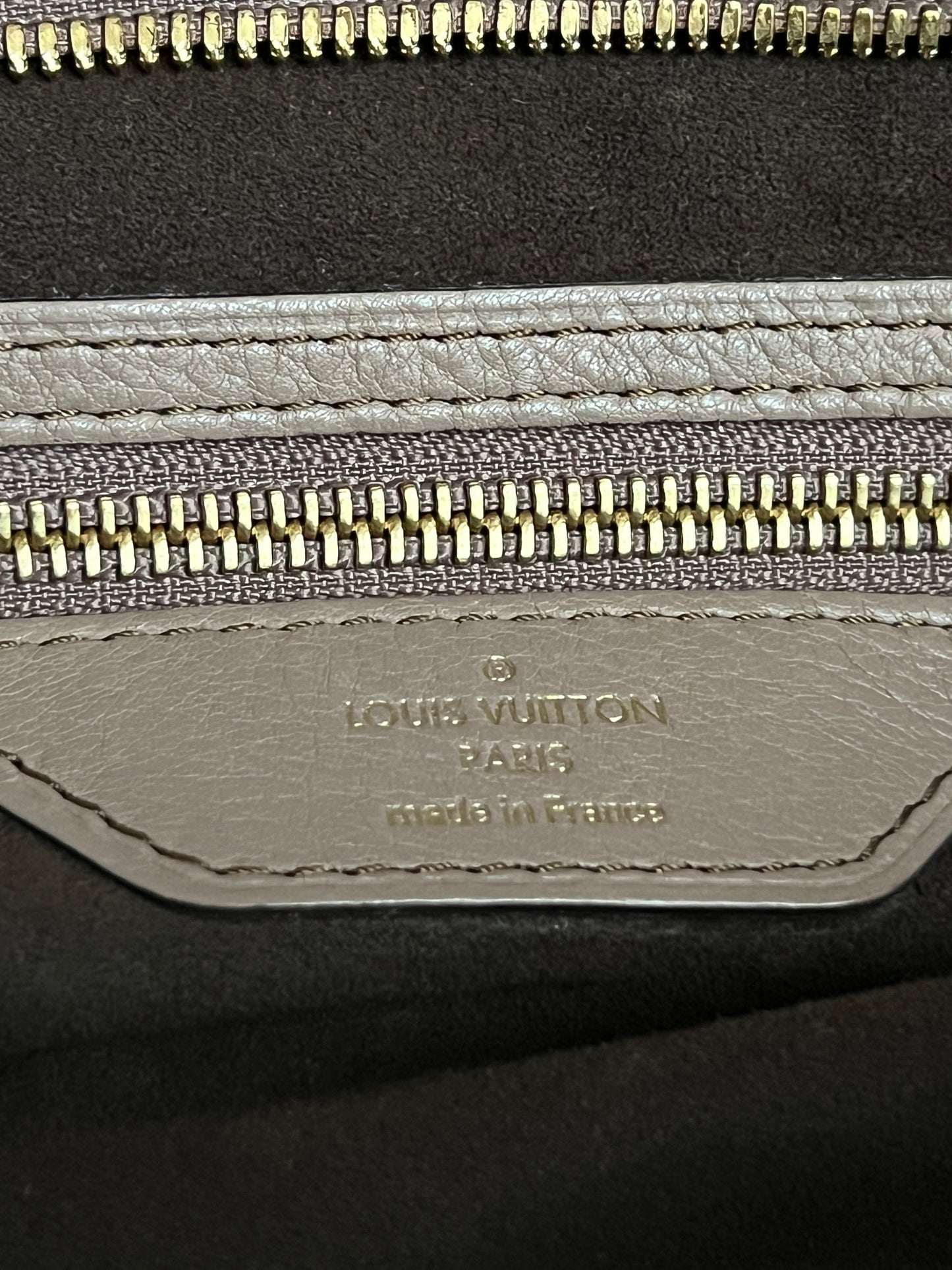 Louis Vuitton Taupe Poudre Mahina Stellar PM Bag