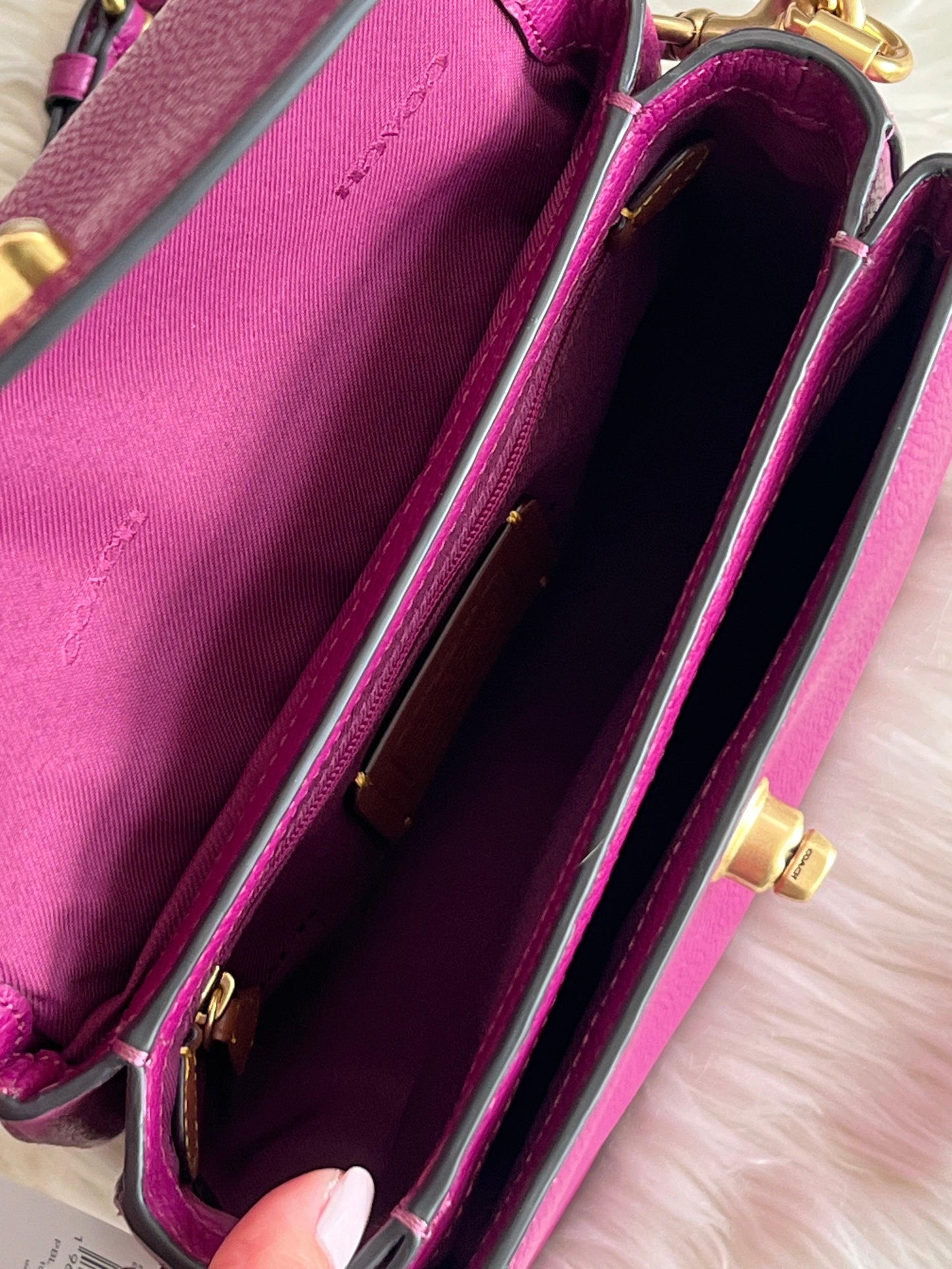 Coach Cassie Crossbody 19