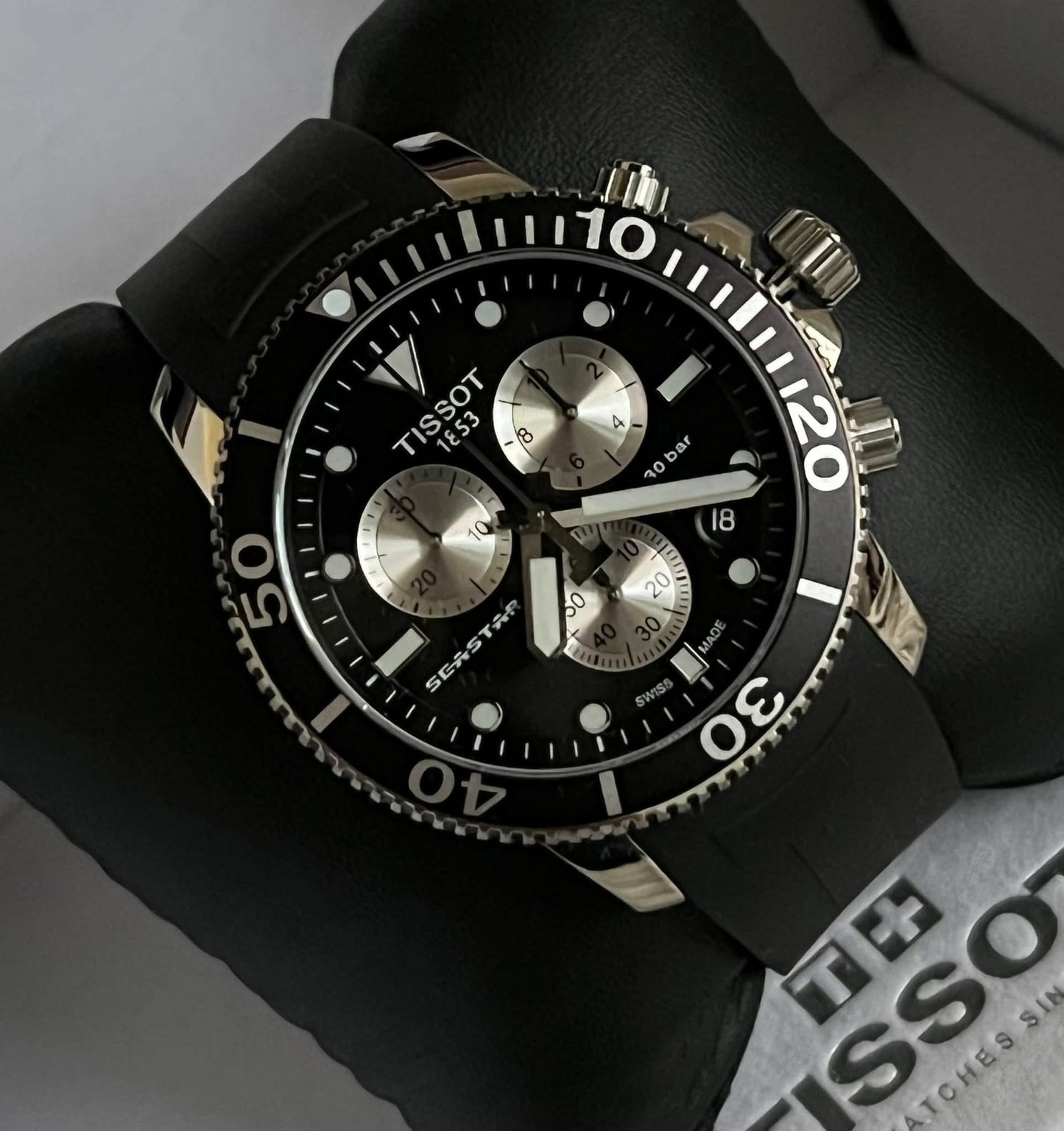 Tissot Men’s Seastar 1000 Quartz Chronograph Watch