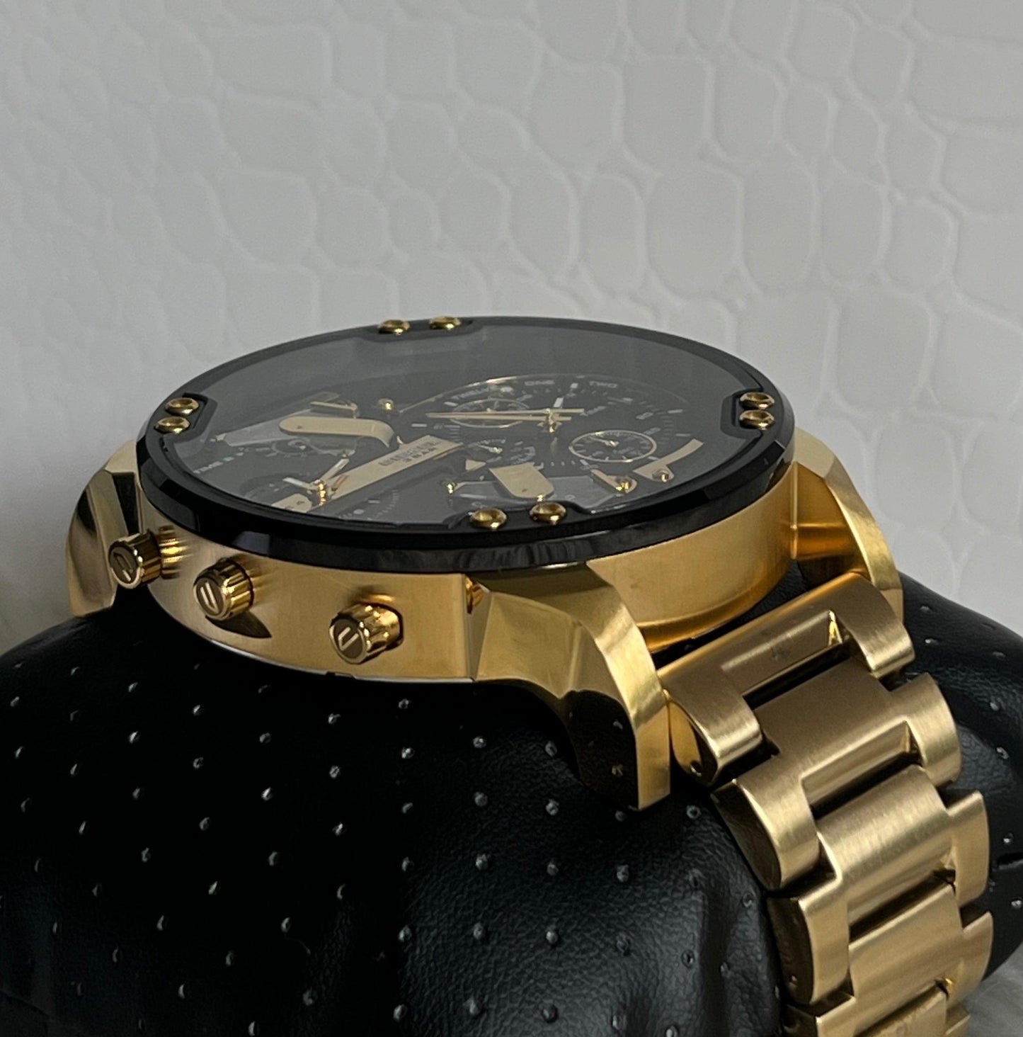 Diesel Men’s Mr. Daddy 2.0 Gold-Tone Chronograph Watch