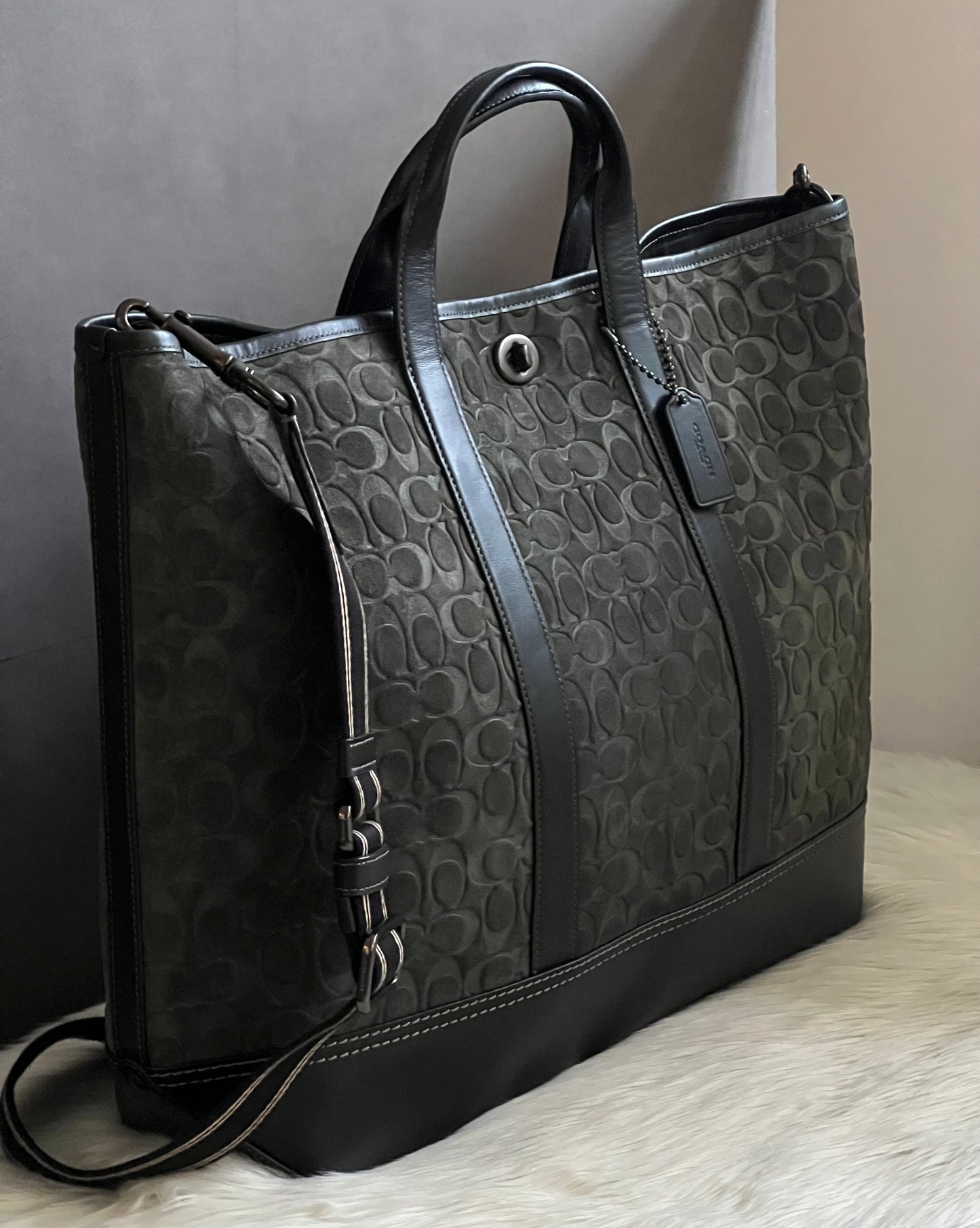 Coach Toby Turnlock Tote In Signature Suede