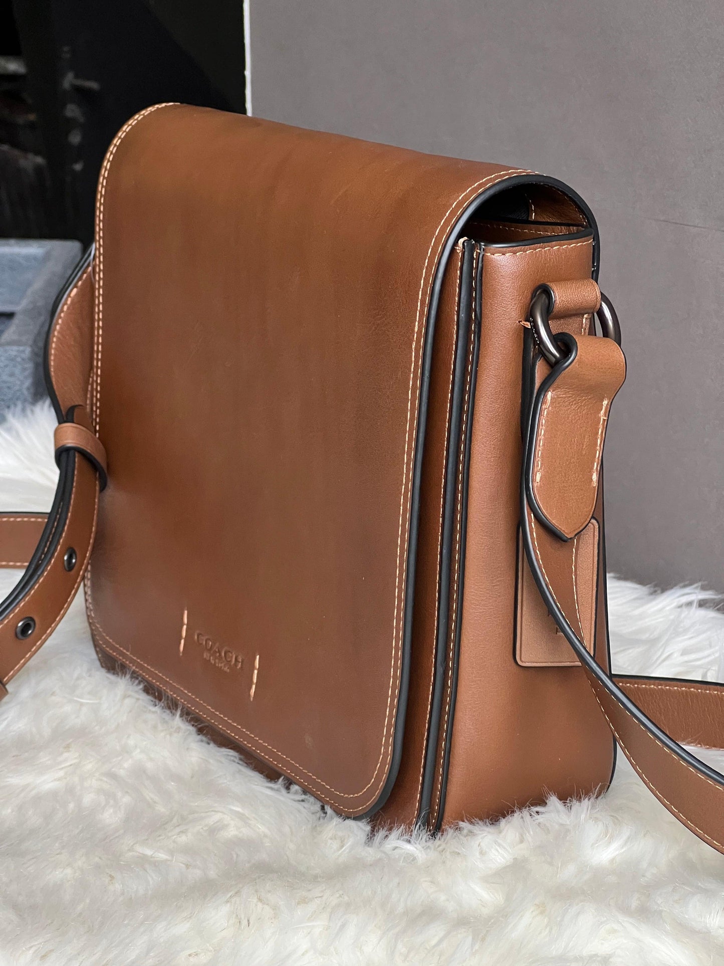 Coach Gotham Messenger 27