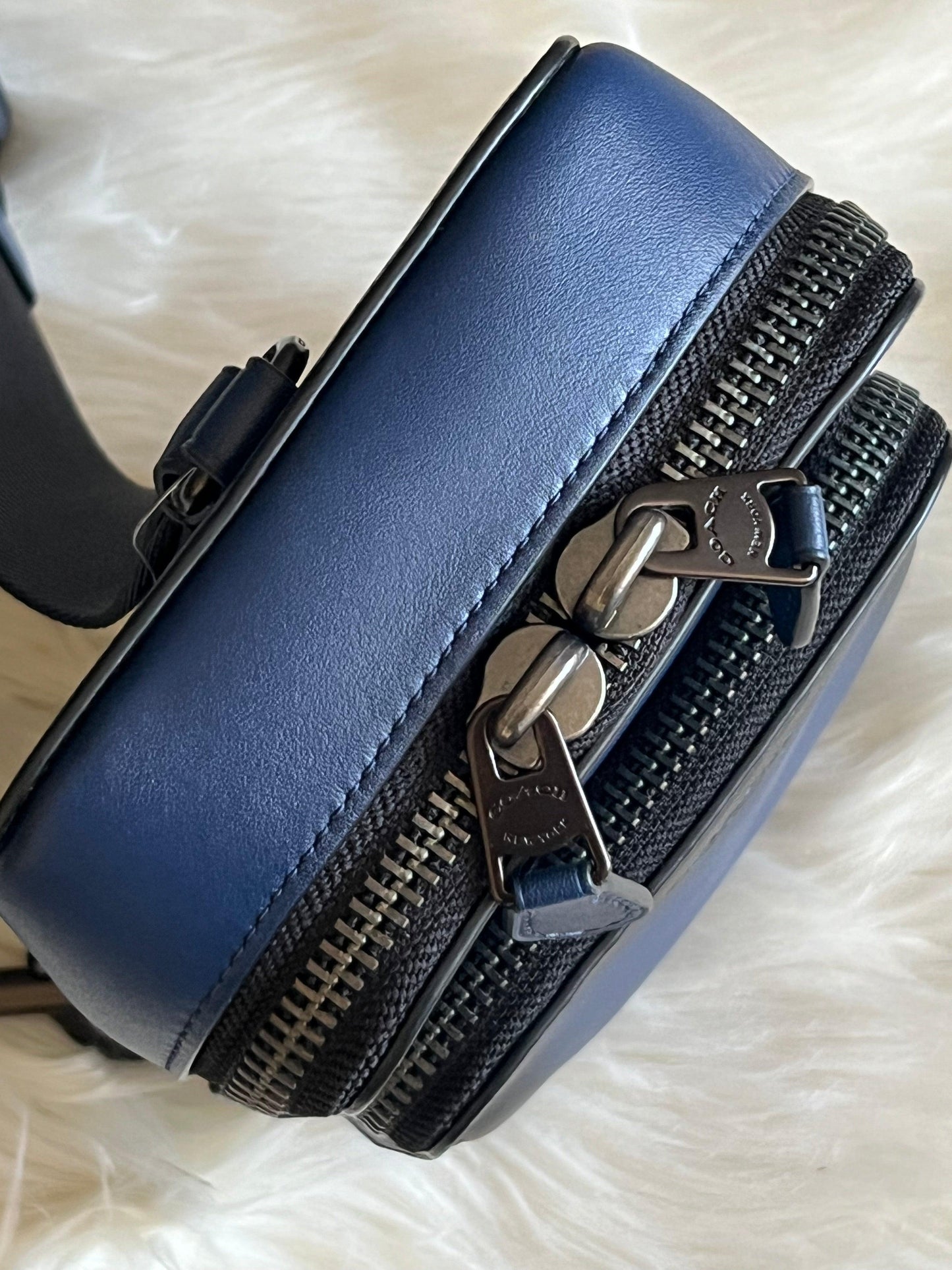 Coach Gotham Sling Pack 13