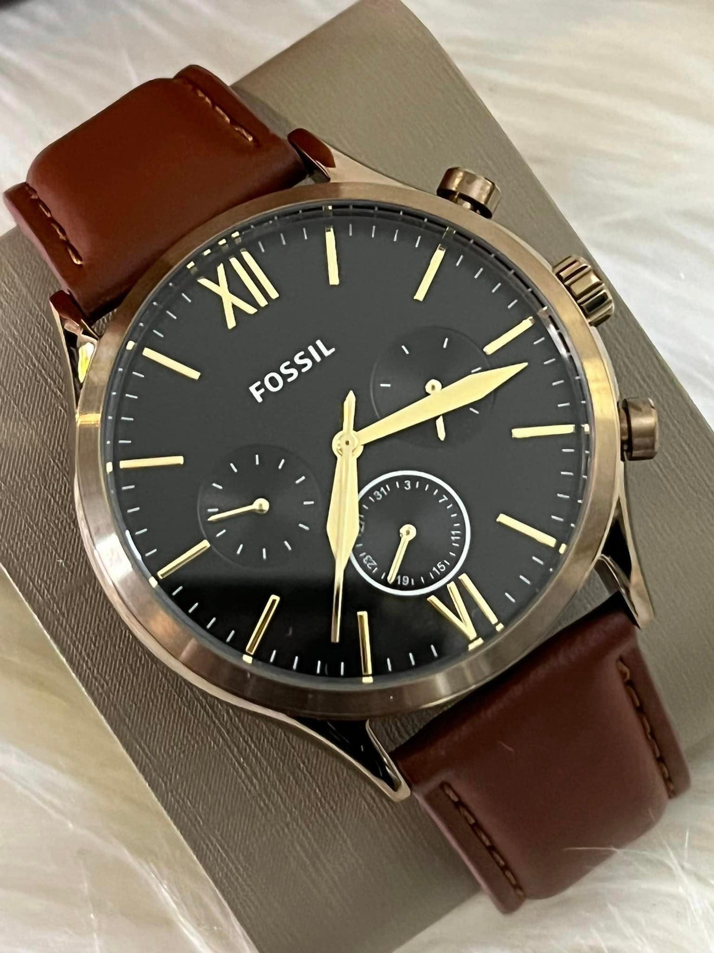 Fossil Men’s Fenmore Midsize Multifunction Brown Leather Watch
