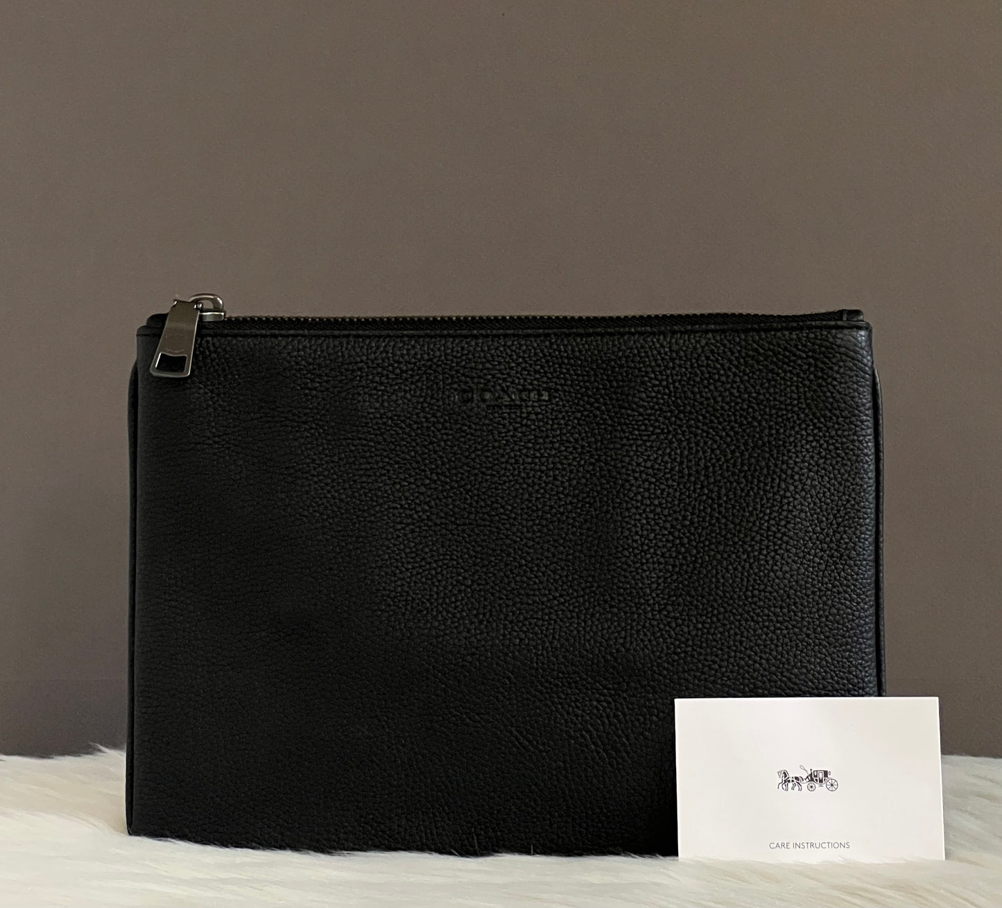 Coach Multifunctional Pouch