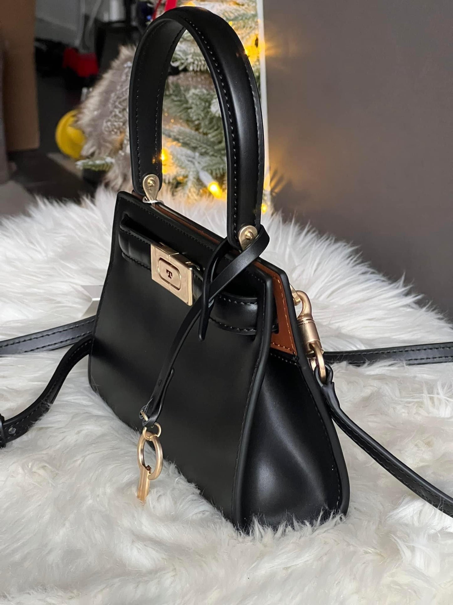 Tory Burch Lee Radziwill Petite Bag