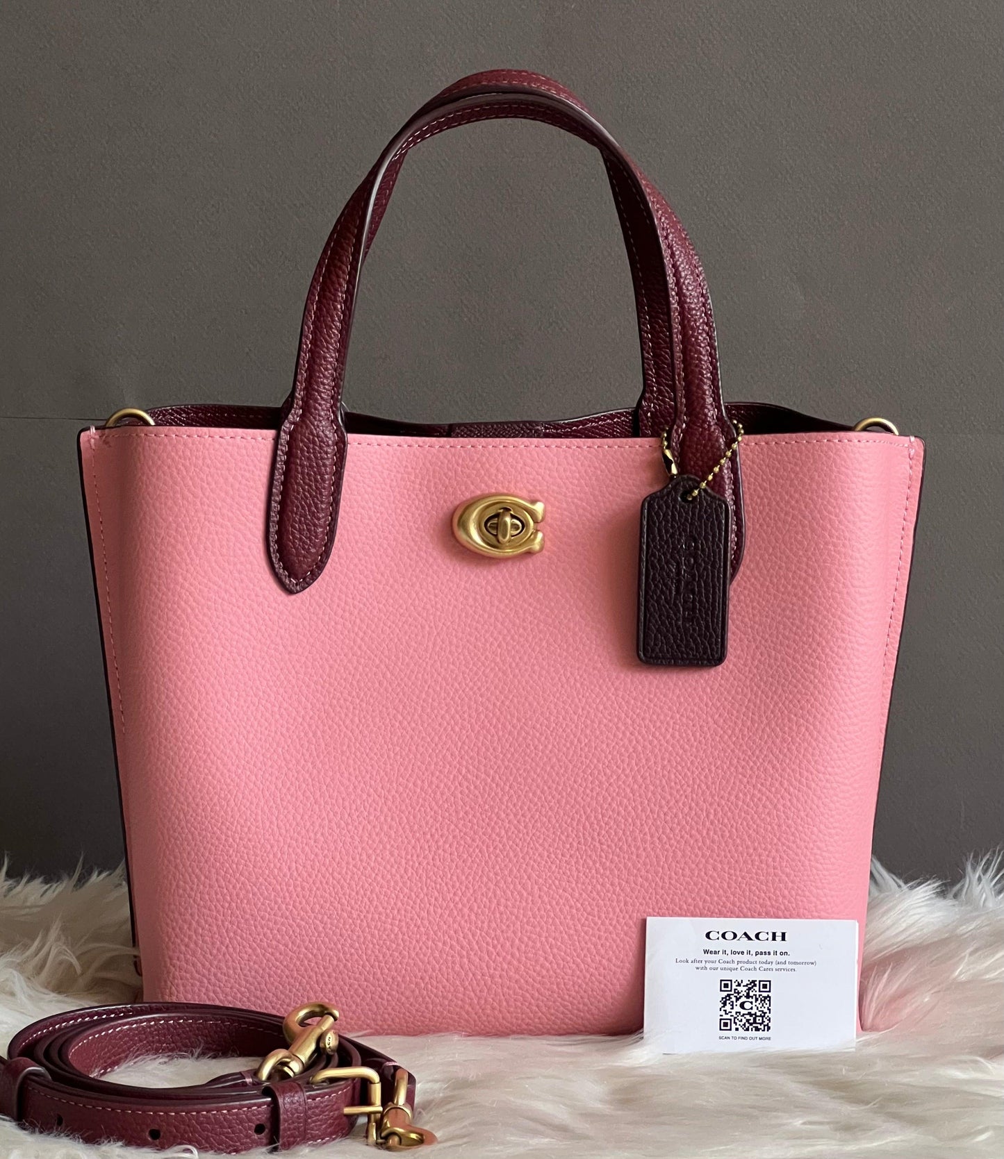 Coach Willow Tote 24 in Colorblock