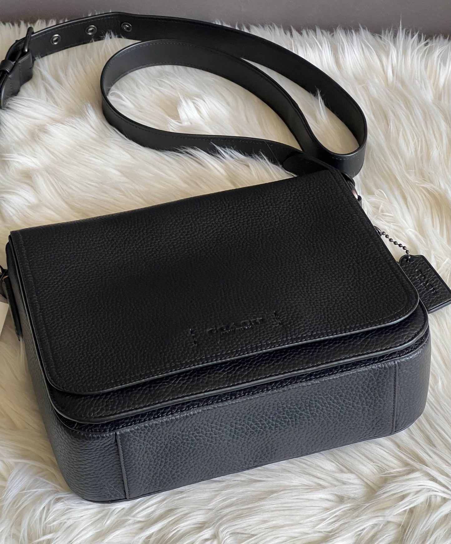 Coach Gotham Messenger 27
