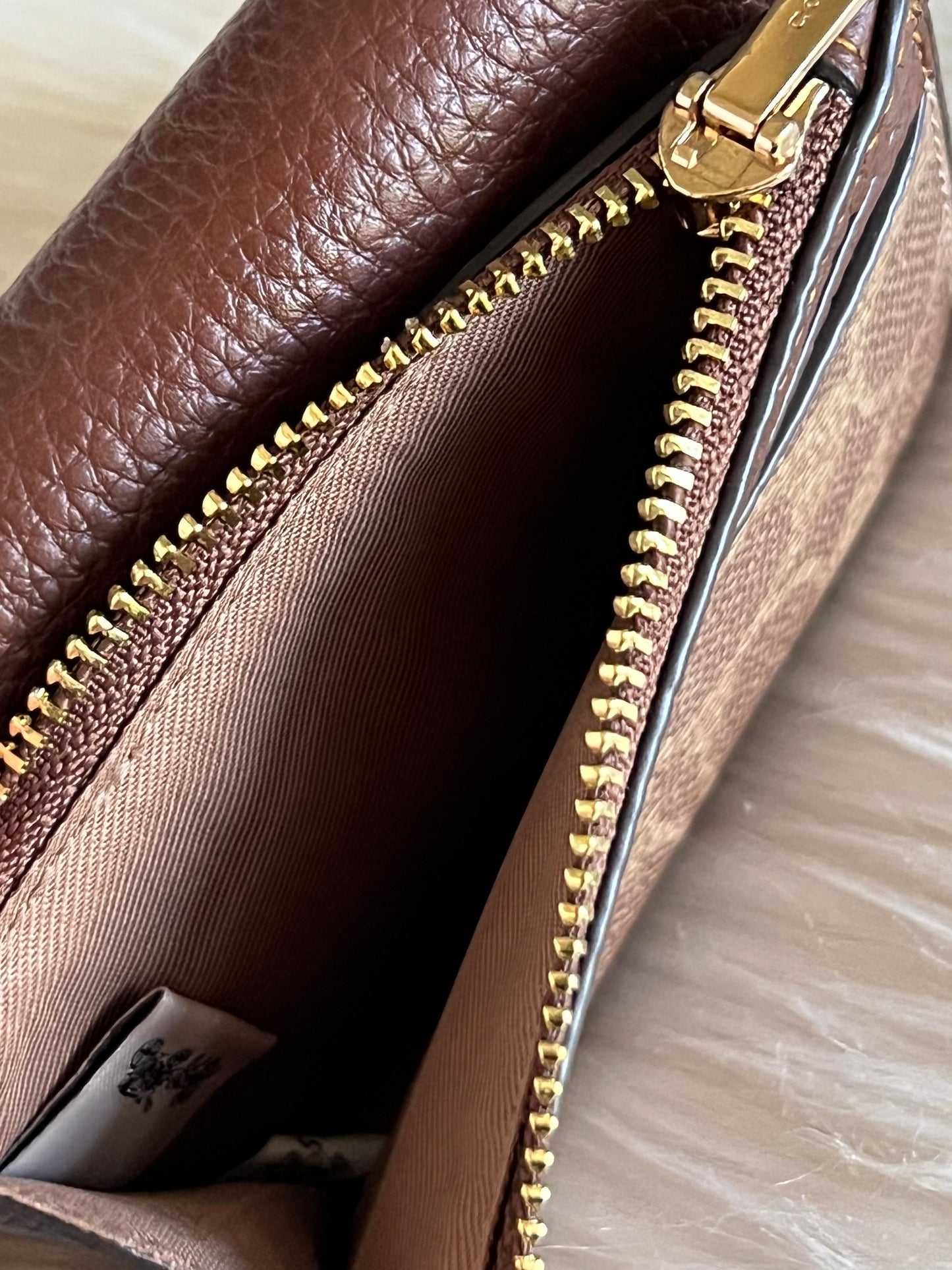 Coach Card Holder Wallet In Signature Canvas