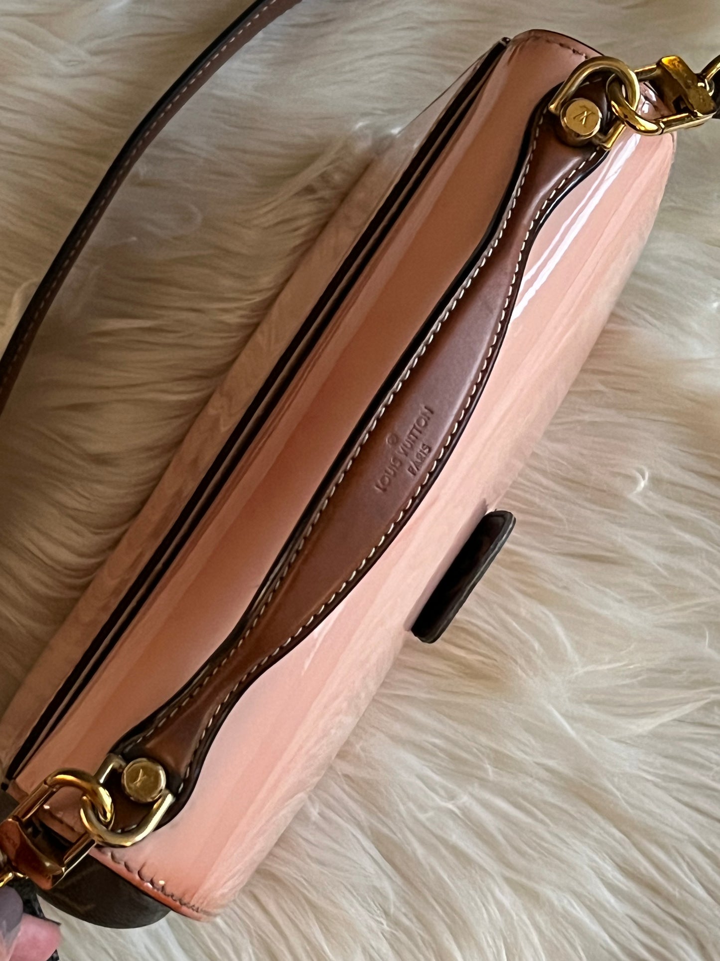 Louis Vuitton Vernis Cherrywood PM