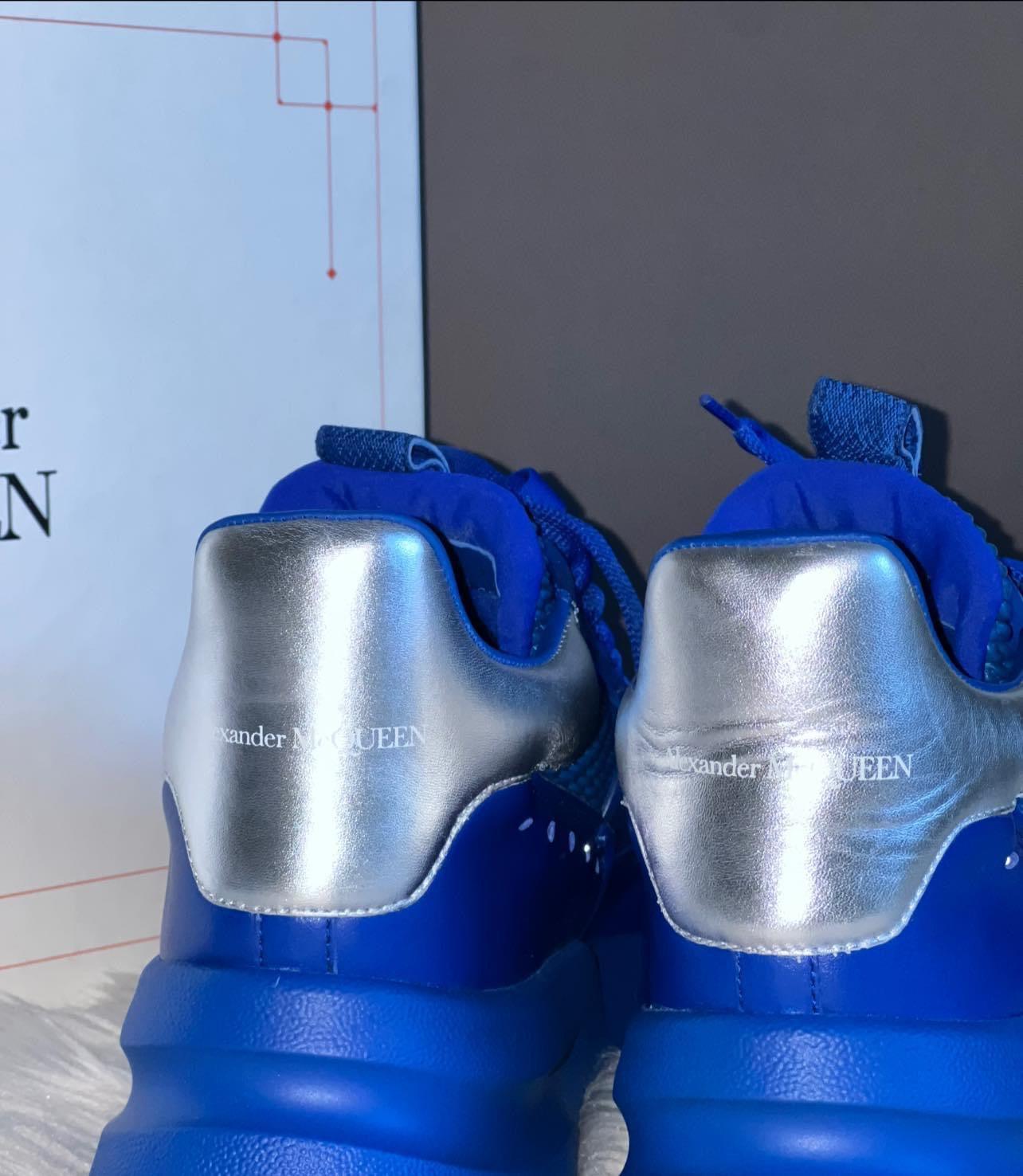 Alexander McQUEEN Men’s Oversized Runner Shoes