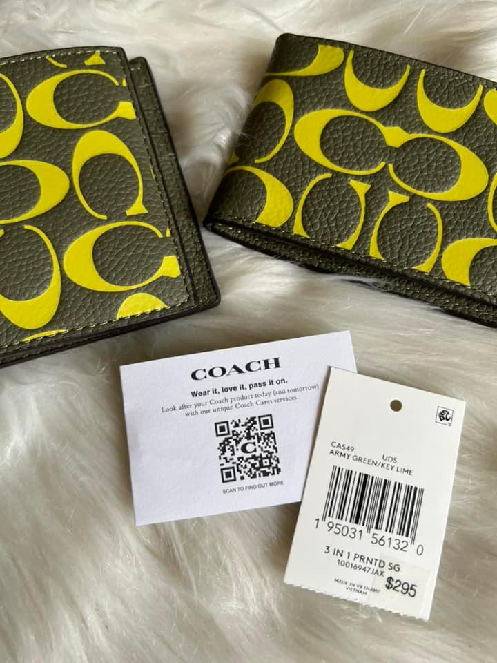 Coach Men’s 3-in-1 Wallet in Signature Leather
