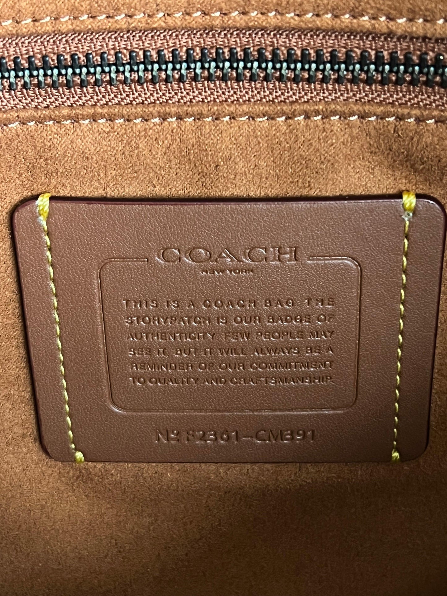 Coach Field Tote 40
