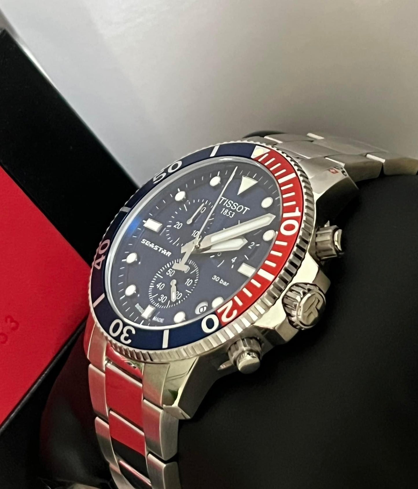 Tissot Men’s Seastar 1000 Quartz Chronograph Watch