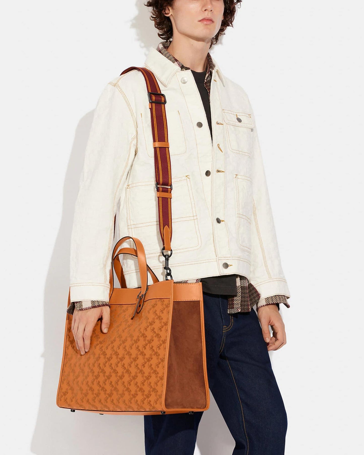 Coach Field Tote 40 with Horse and Carriage
