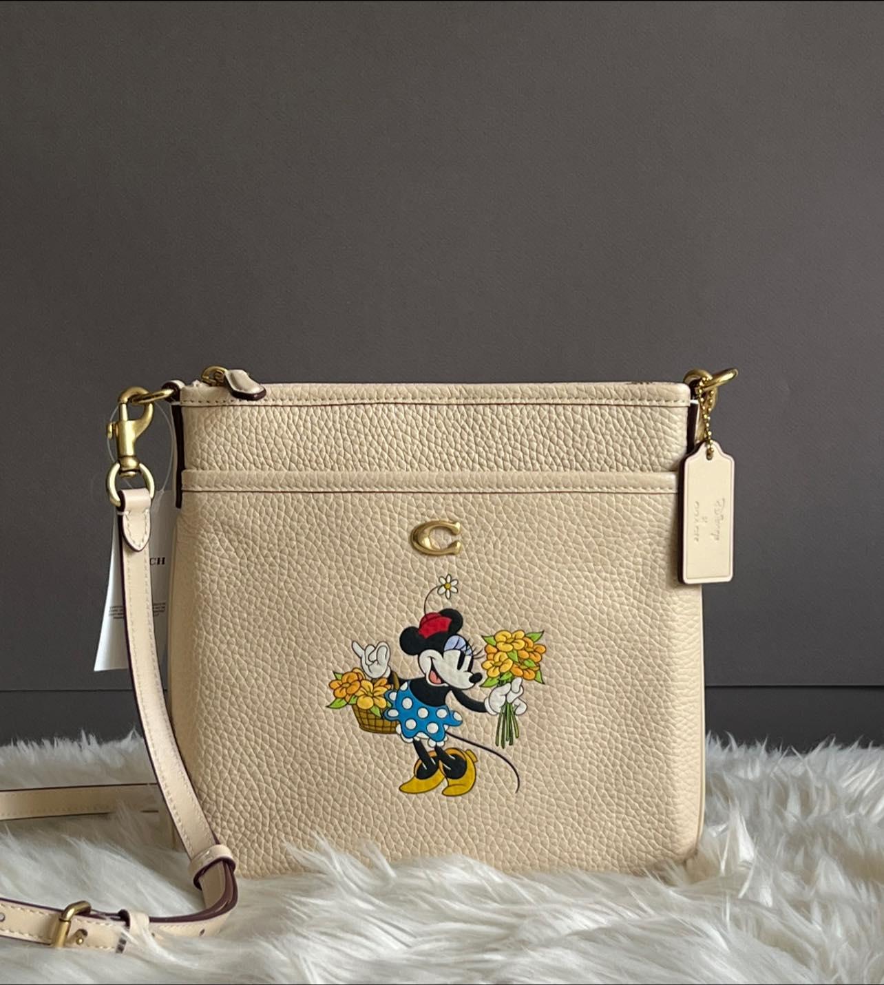 Disney X Coach Kitt Messenger Crossbody in Regenerative Leather with Minnie Mouse