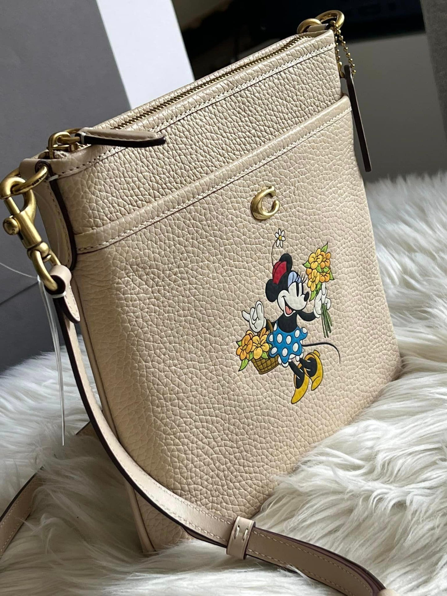 Disney X Coach Kitt Messenger Crossbody in Regenerative Leather with Minnie Mouse