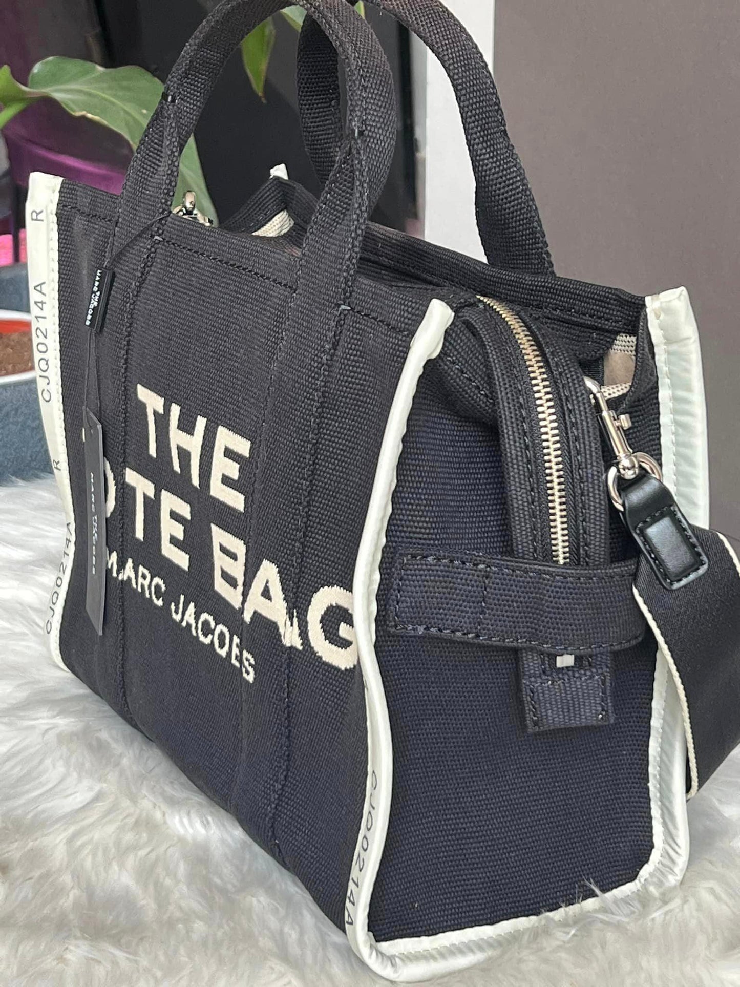 Marc Jacobs The Jacquard Medium Tote Bag