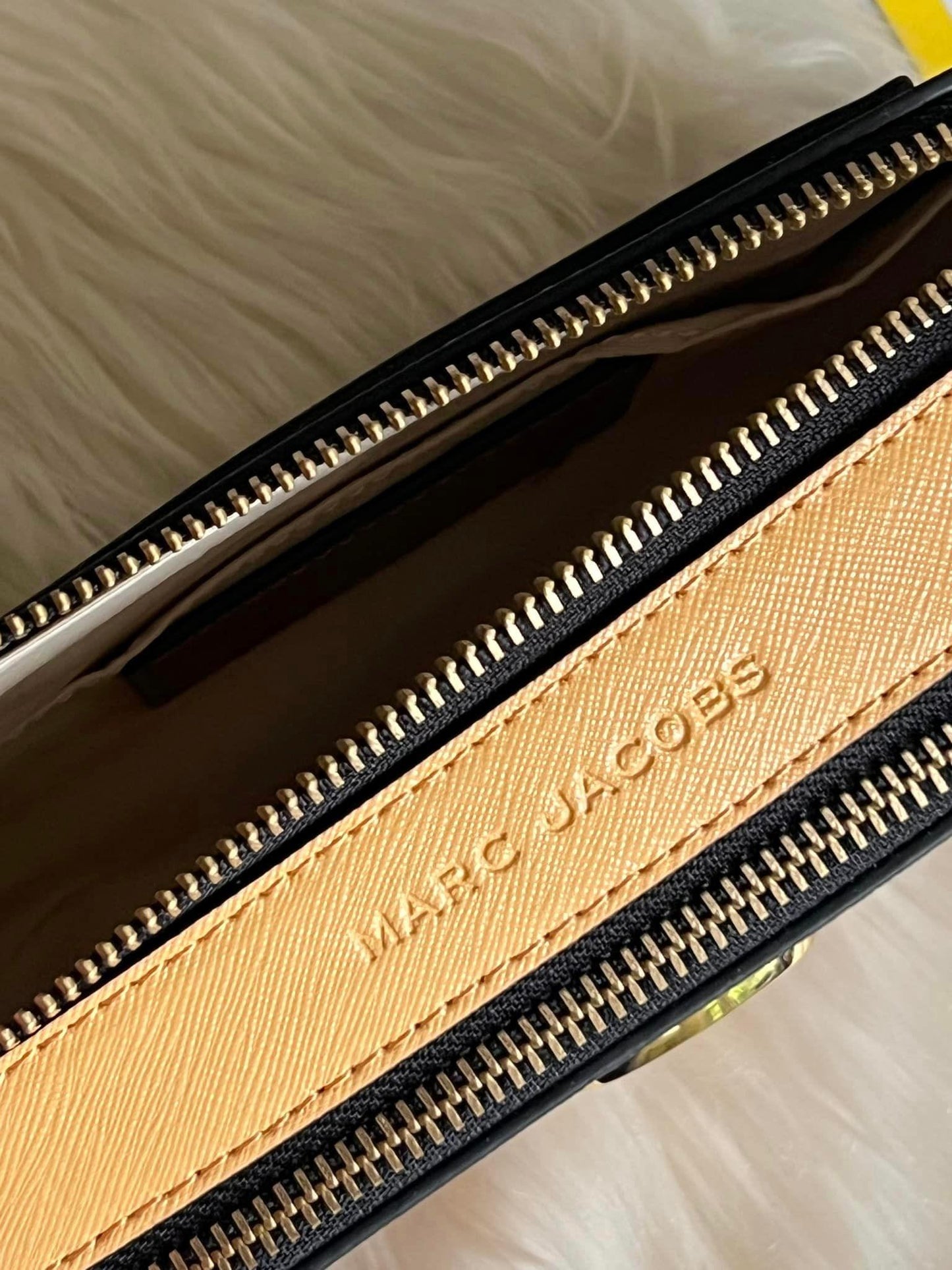 Marc Jacobs The Snapshot