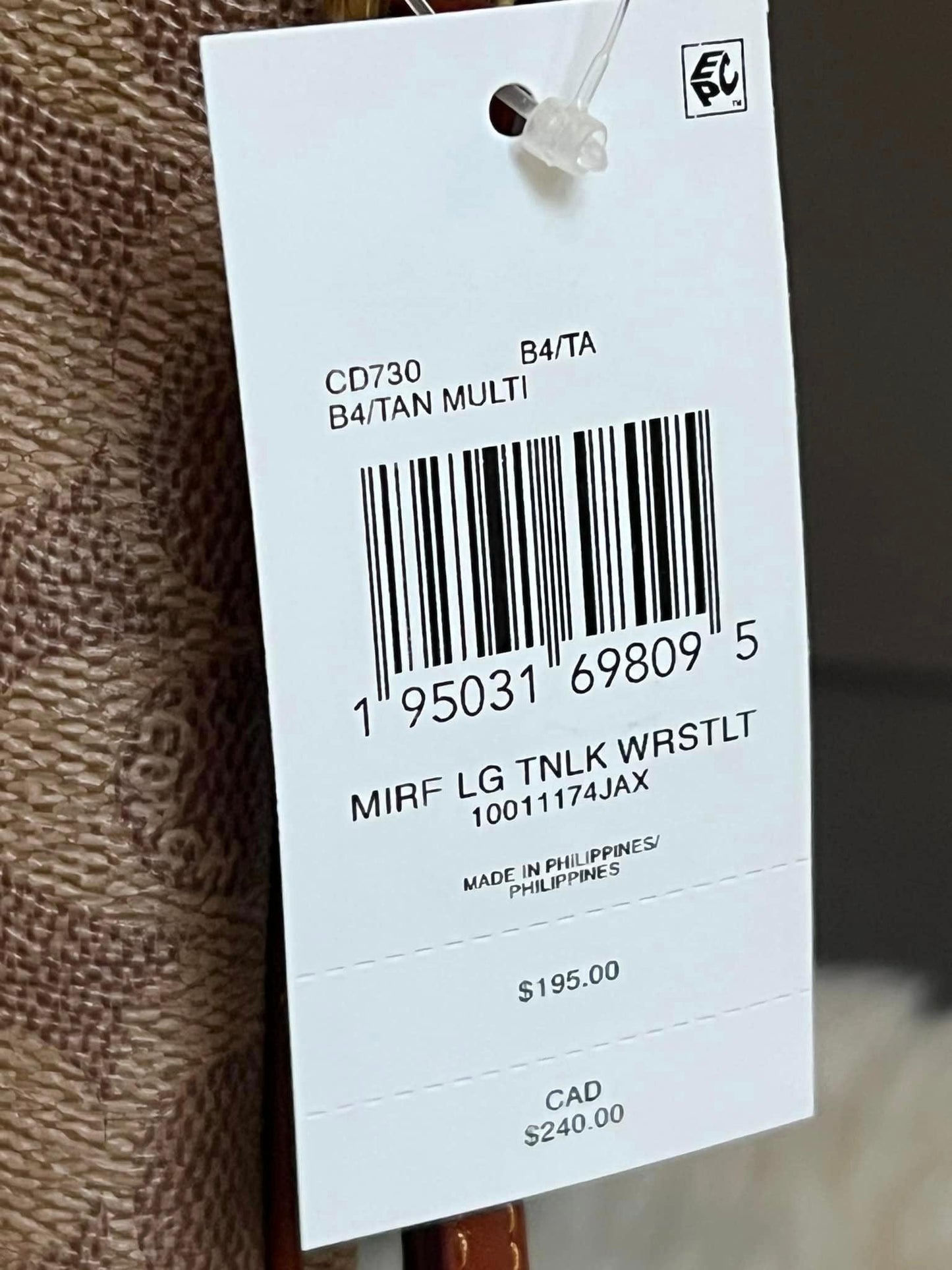 Coach X Mint + Serf Large Turnlock Wristlet in Signature Canvas
