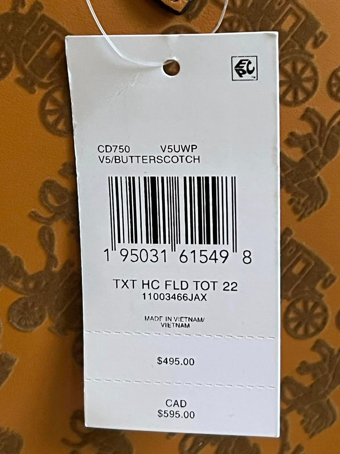 Coach Field Tote 22 with Horse and Carriage