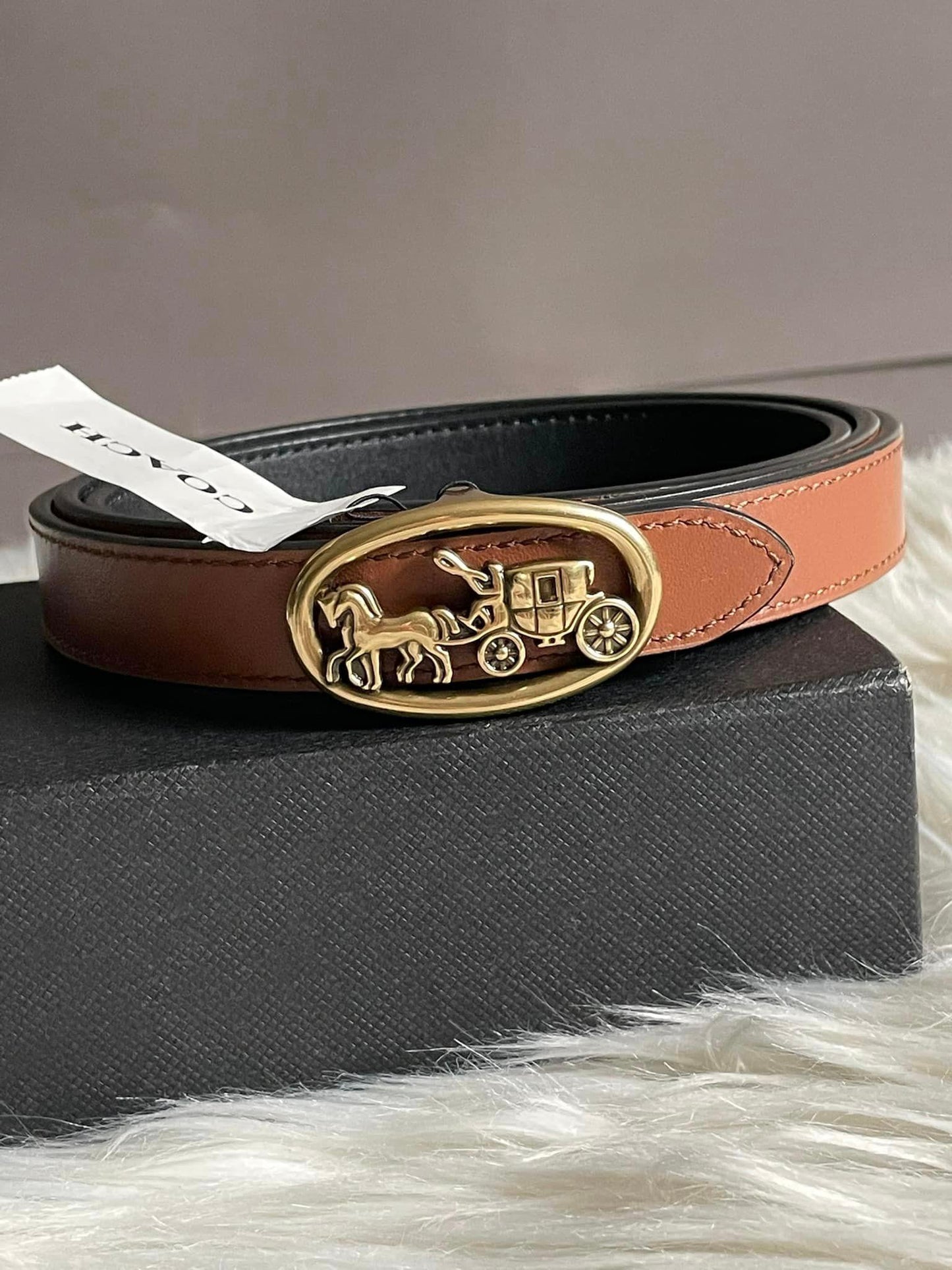 Coach Horse and Carriage Buckle Reversible Belt