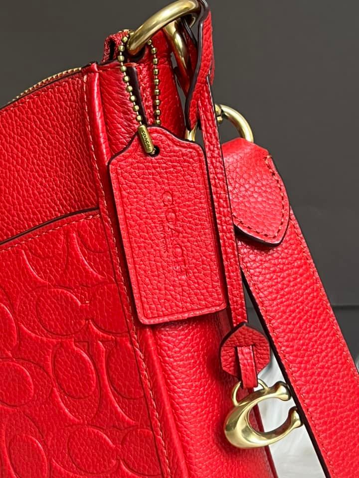 Coach Chaise Crossbody in Signature Leather