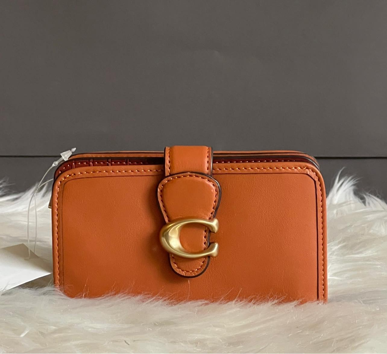 Coach Tabby Medium Wallet