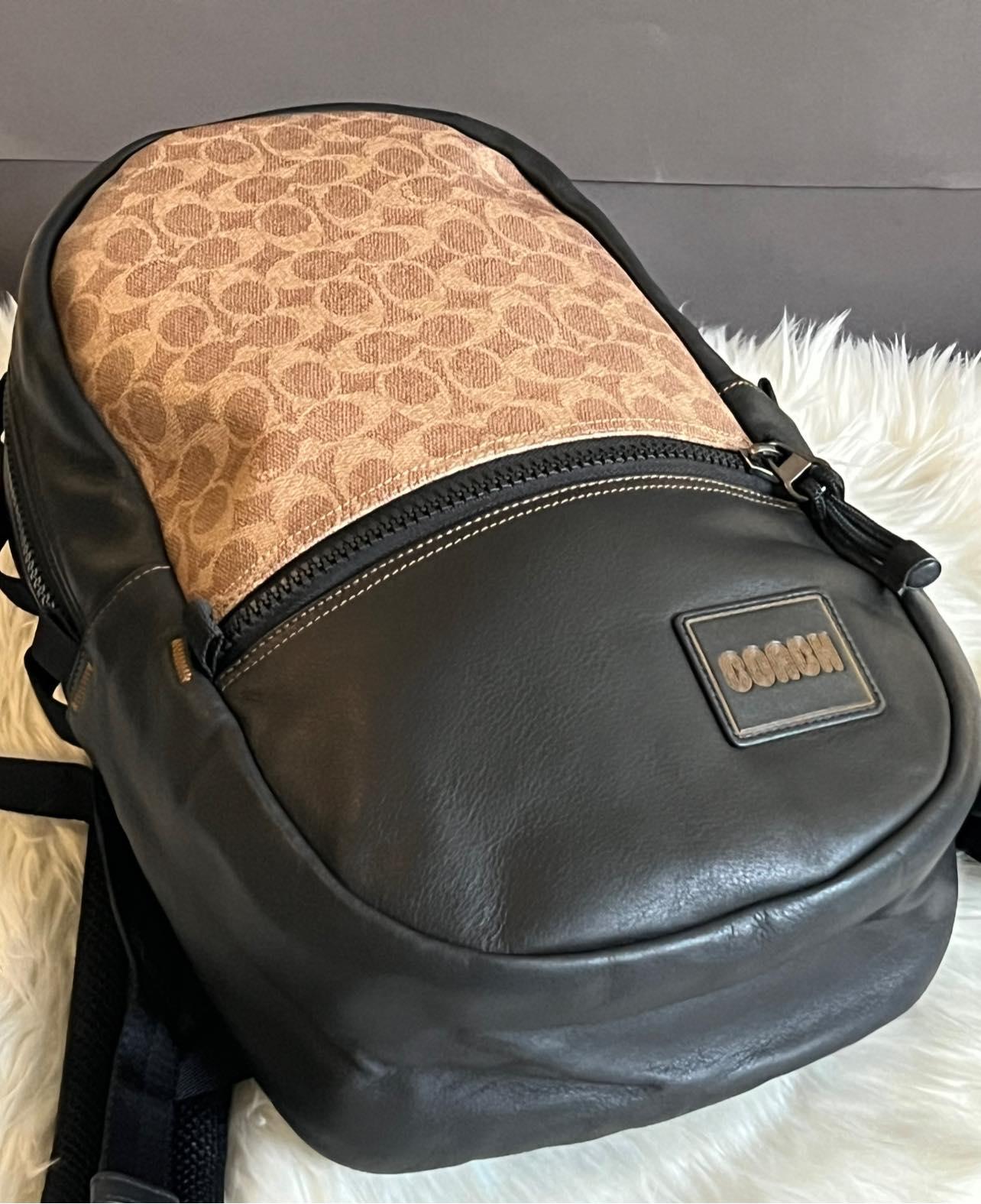 Coach Pacer Backpack In Signature Canvas with Coach Patch