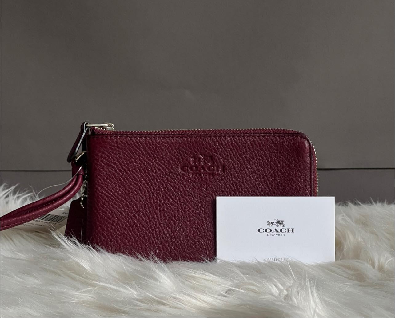 Coach Double Corner Zip Wristlet