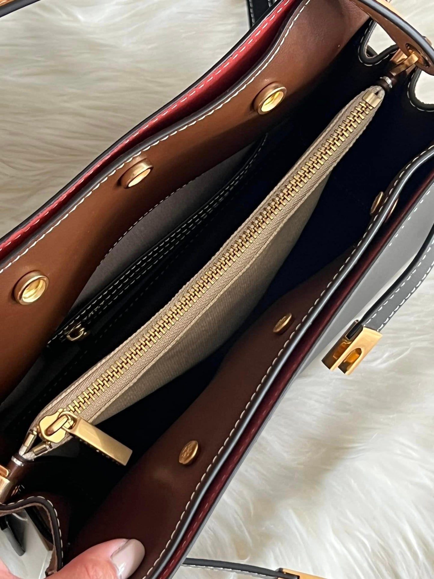 Tory Burch Small Lee Radziwill Double Bag