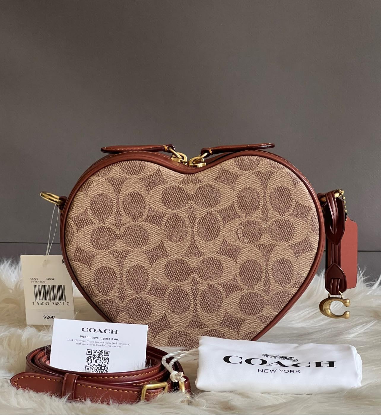 Coach Heart Crossbody in Signature Canvas