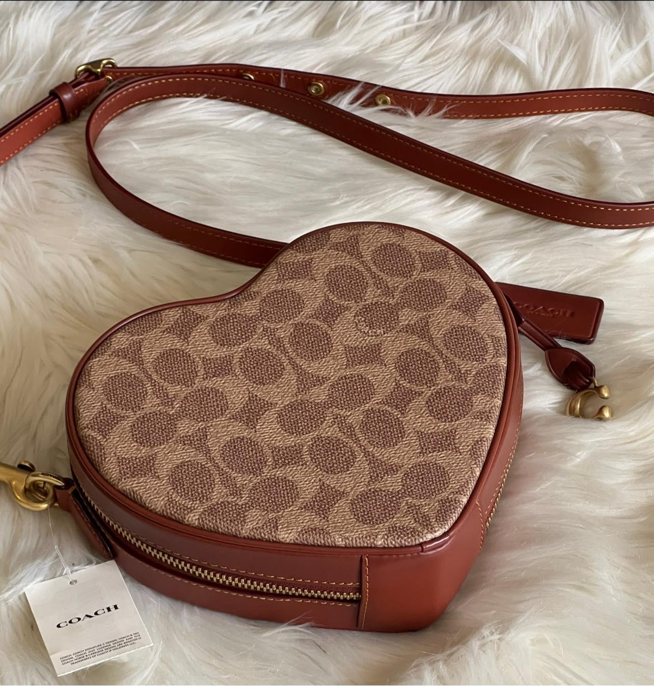Coach Heart Crossbody in Signature Canvas