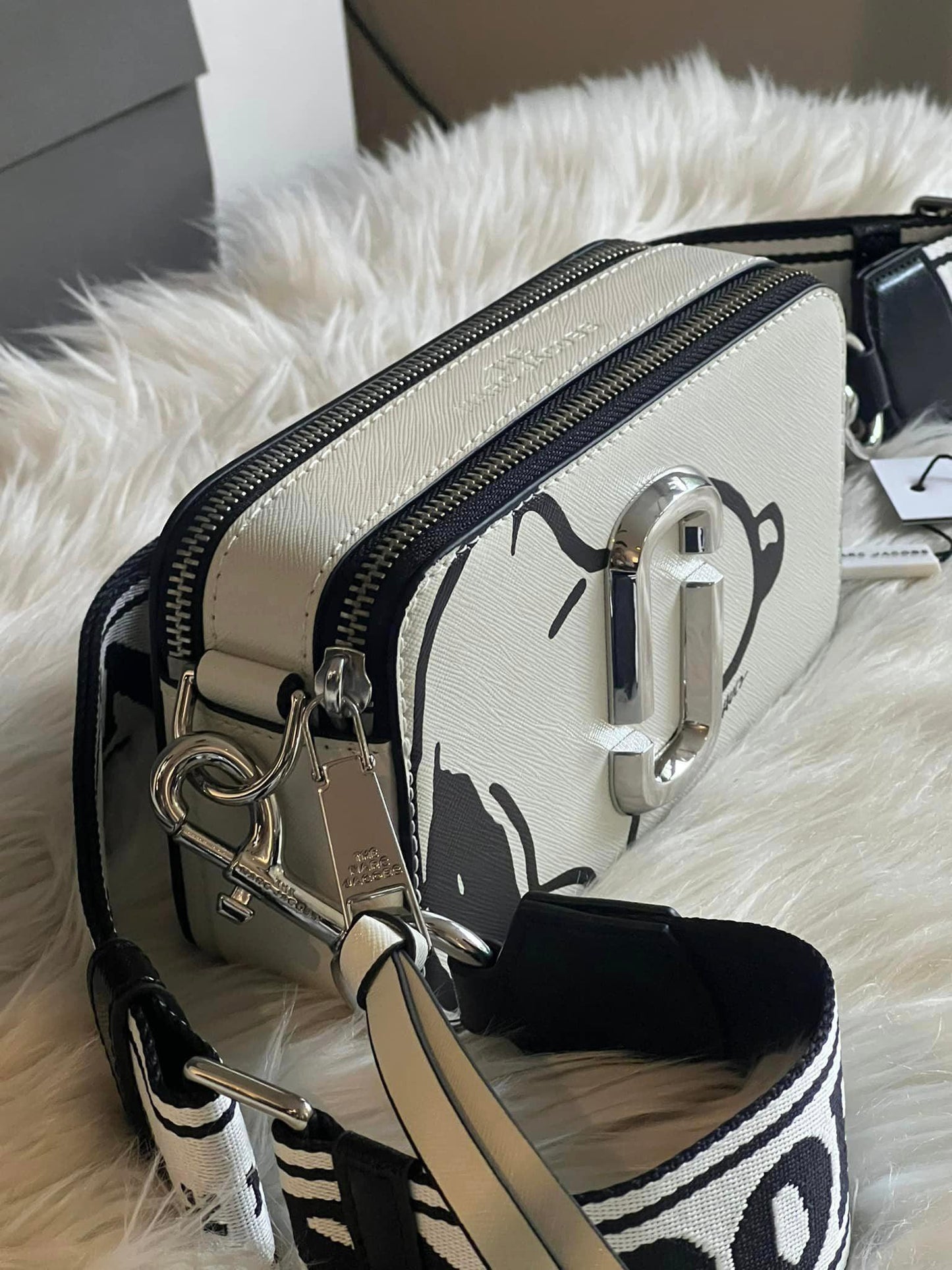 Marc Jacobs X Peanuts The Snapshot